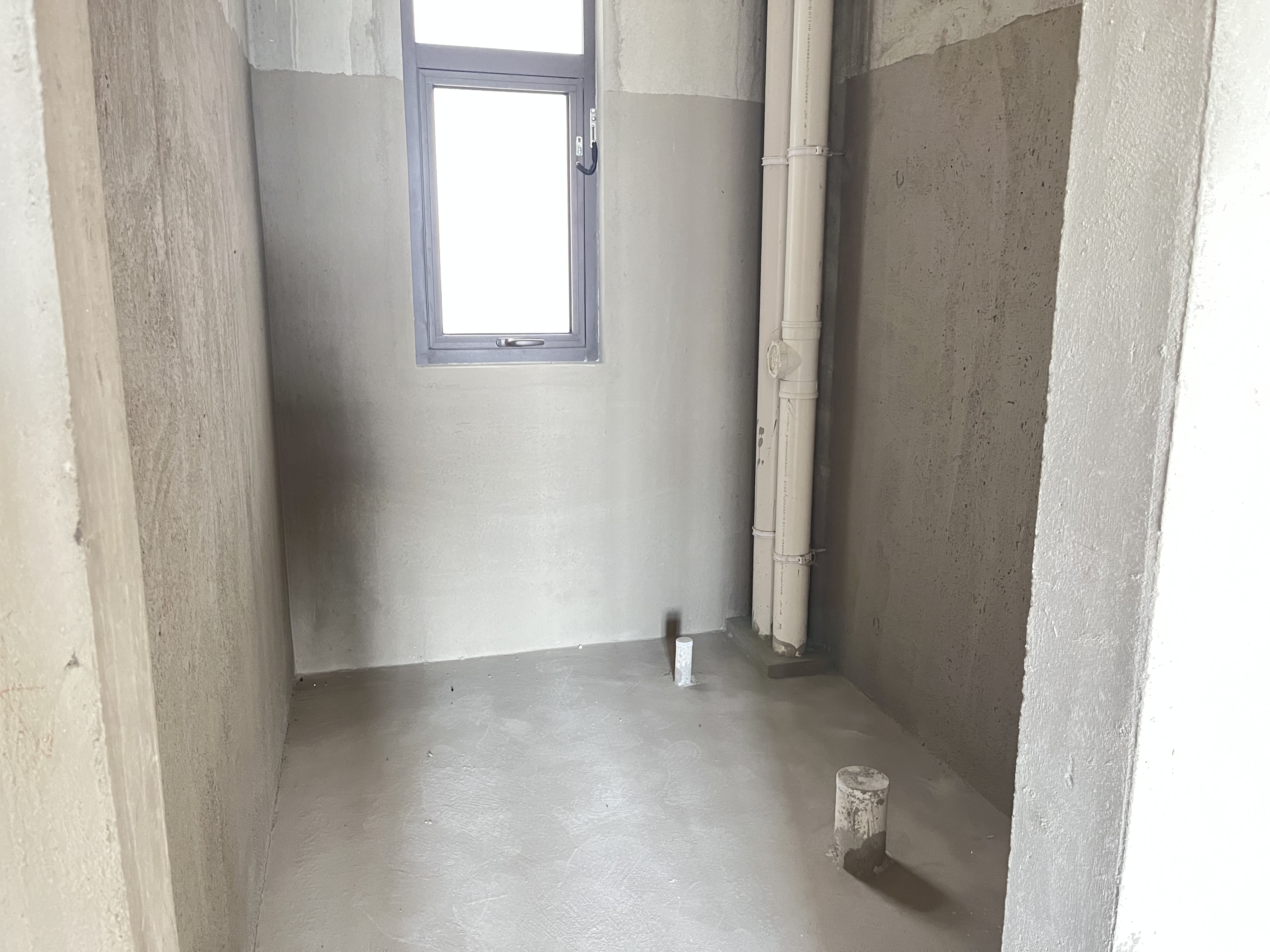 华强城 3室2厅2卫 121.43m&sup2;