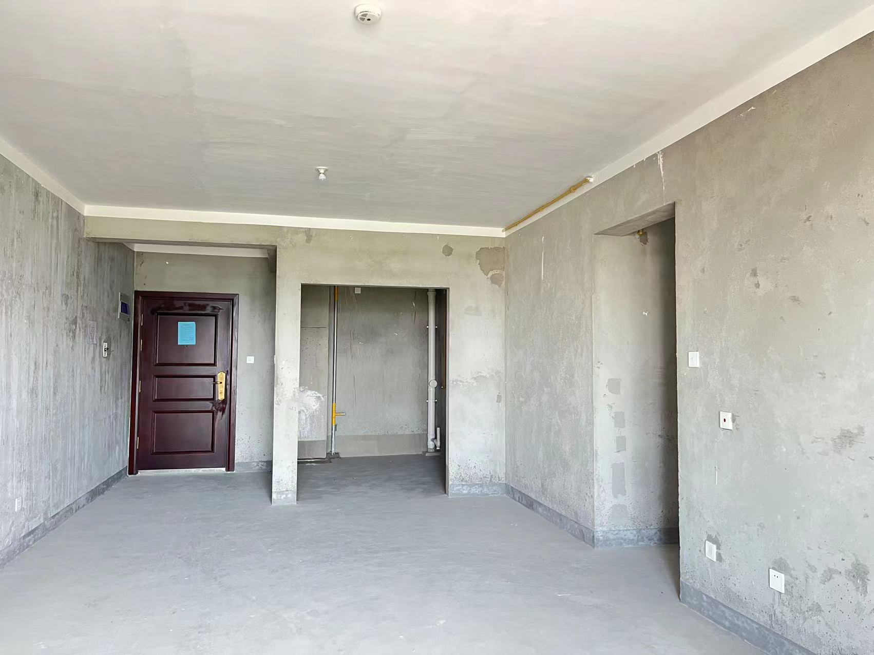华强城 3室2厅2卫 121.43m&sup2;