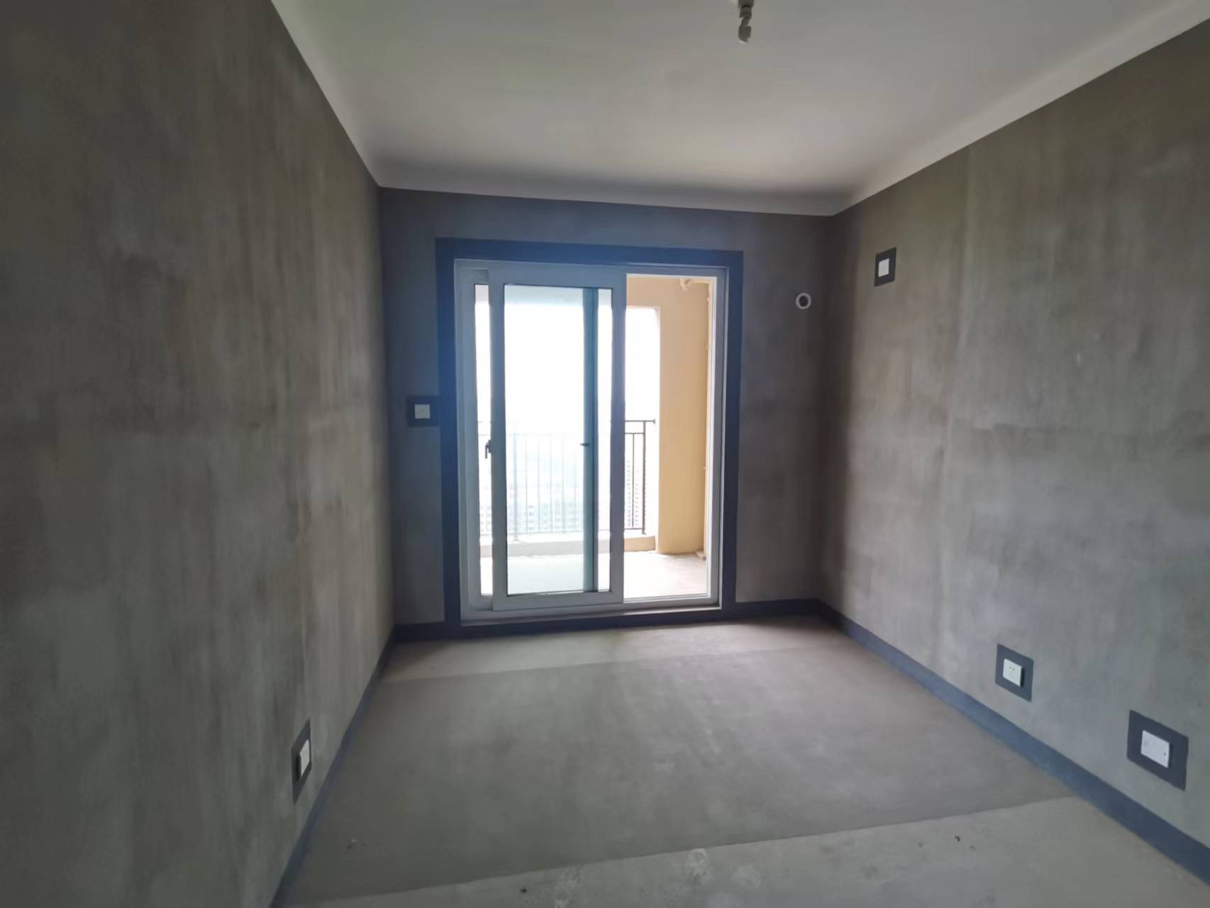景瑞御府 4室2厅2卫 148m²