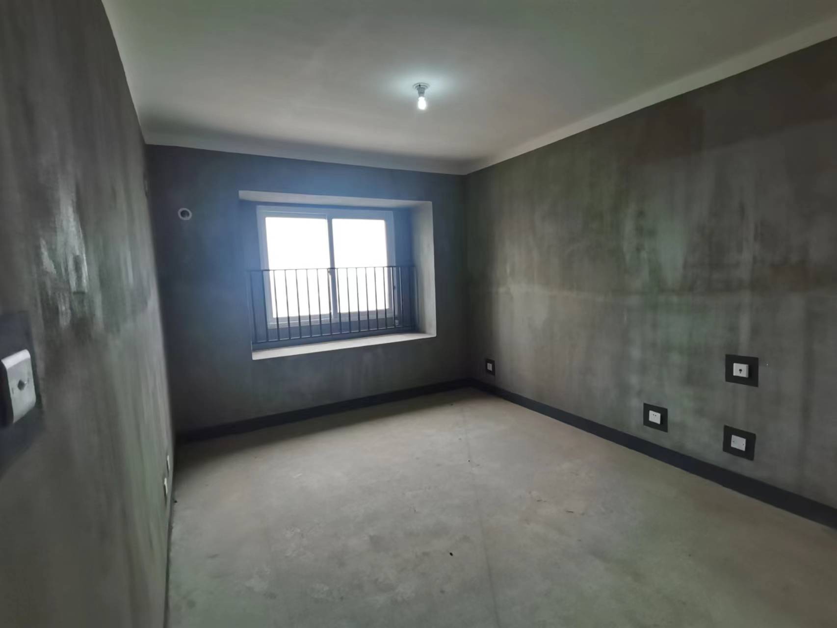 景瑞御府 4室2厅2卫 148m²