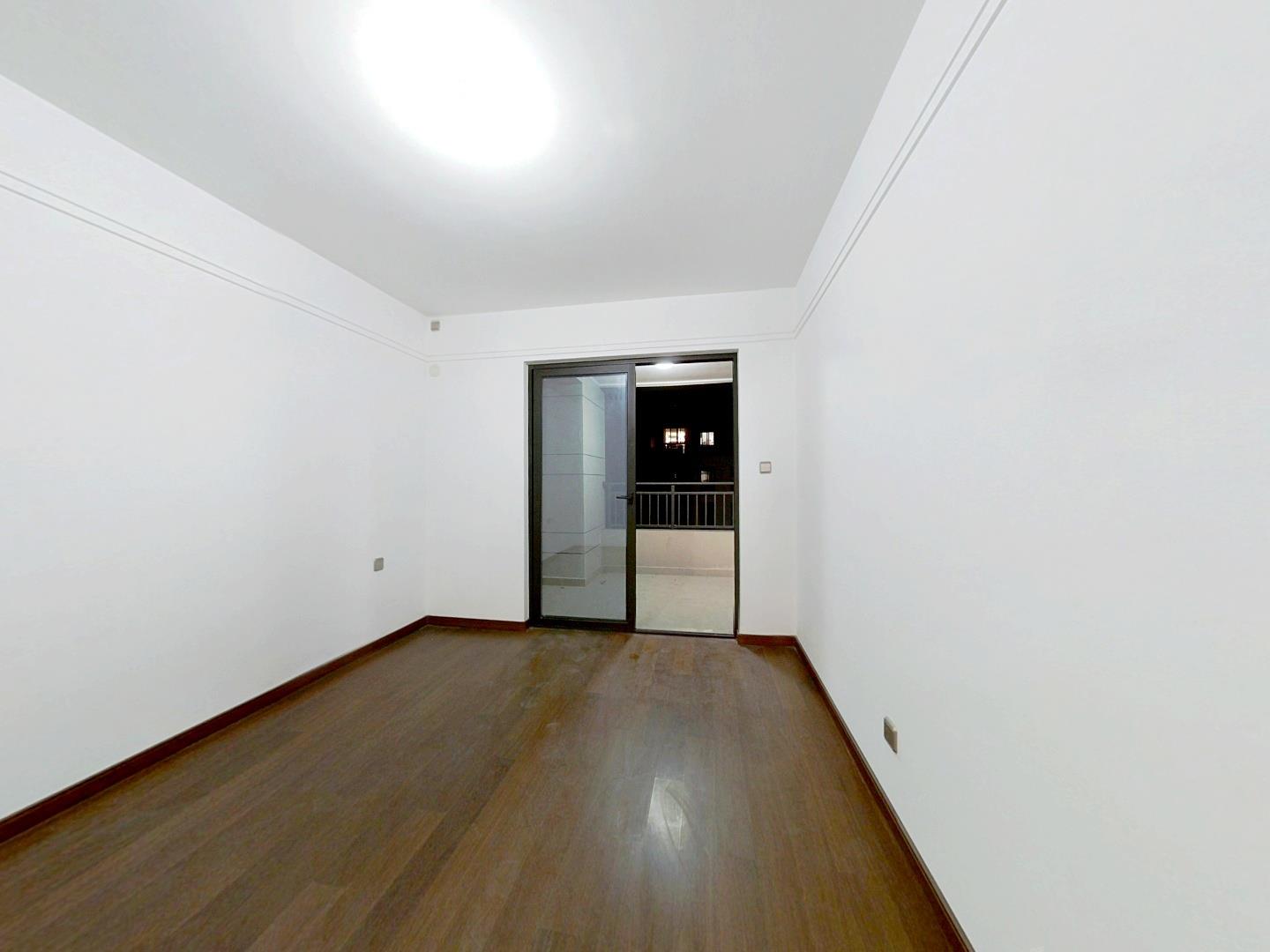 万科白鹭郡 3室2厅2卫 127m&sup2;