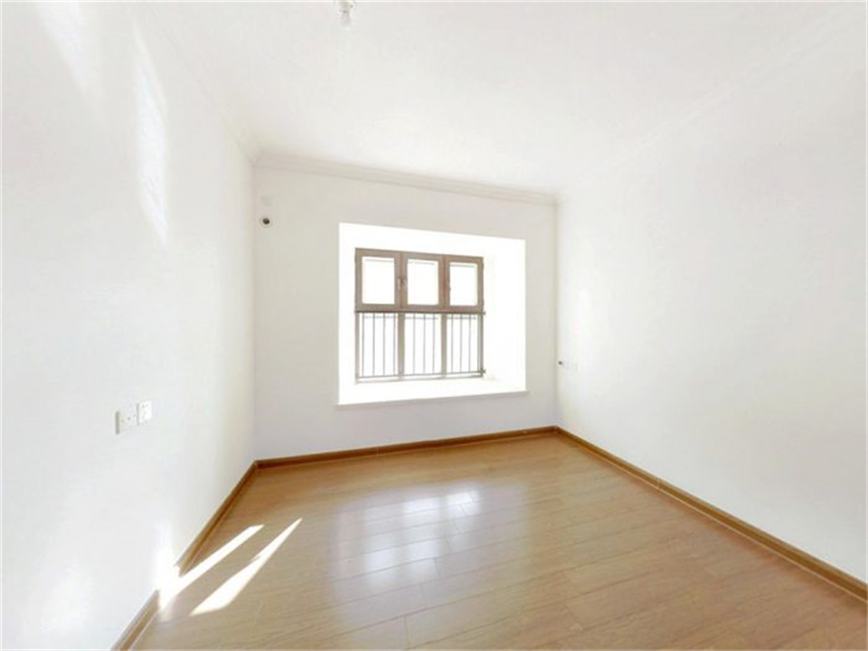 南通碧桂园翡翠华府 4室2厅2卫 144.00m&sup2;
