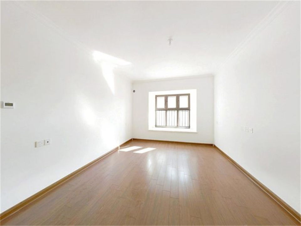 南通碧桂园翡翠华府 4室2厅2卫 144.00m&sup2;