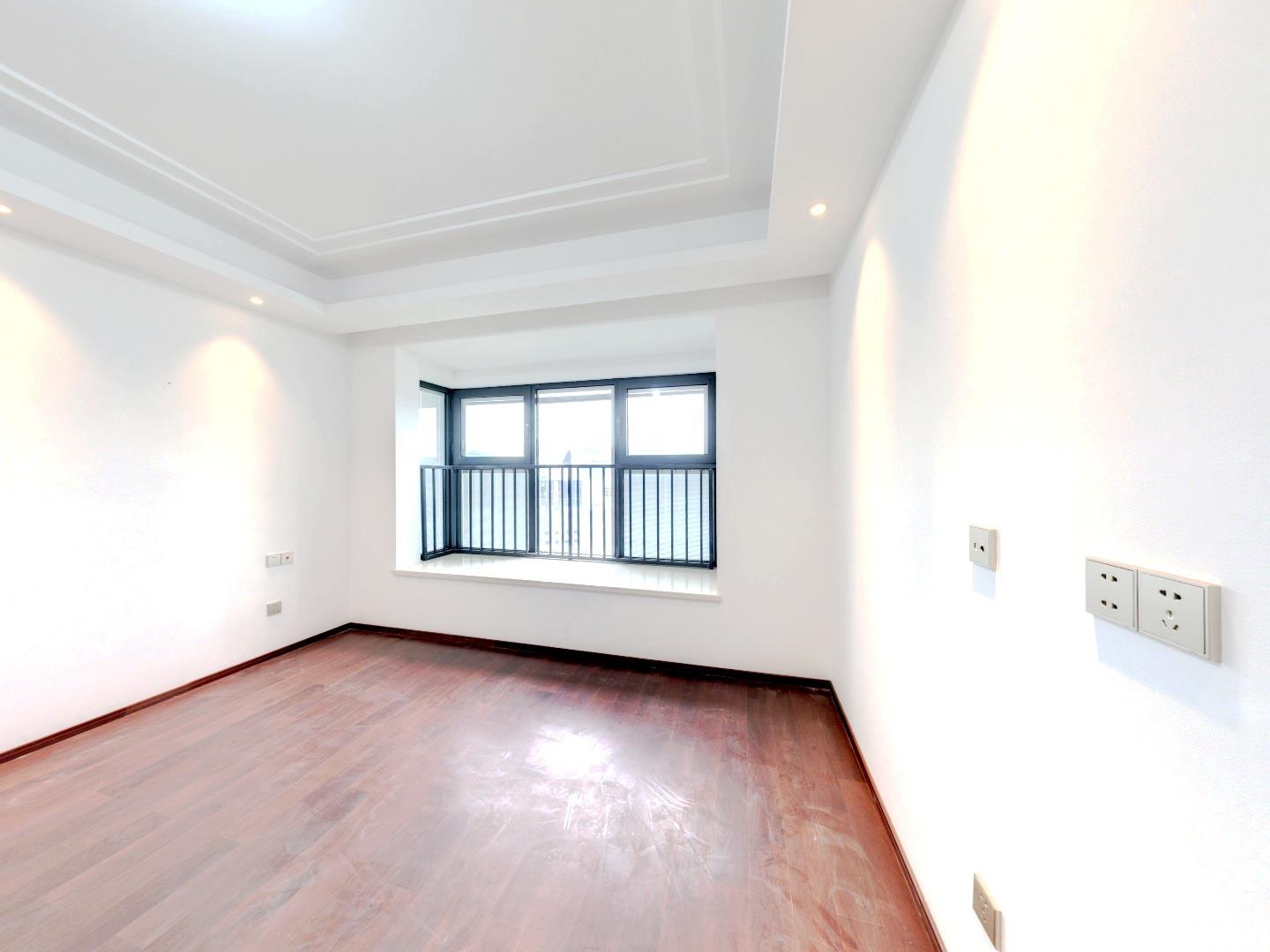 春江阅 4室2厅3卫 185m&sup2;