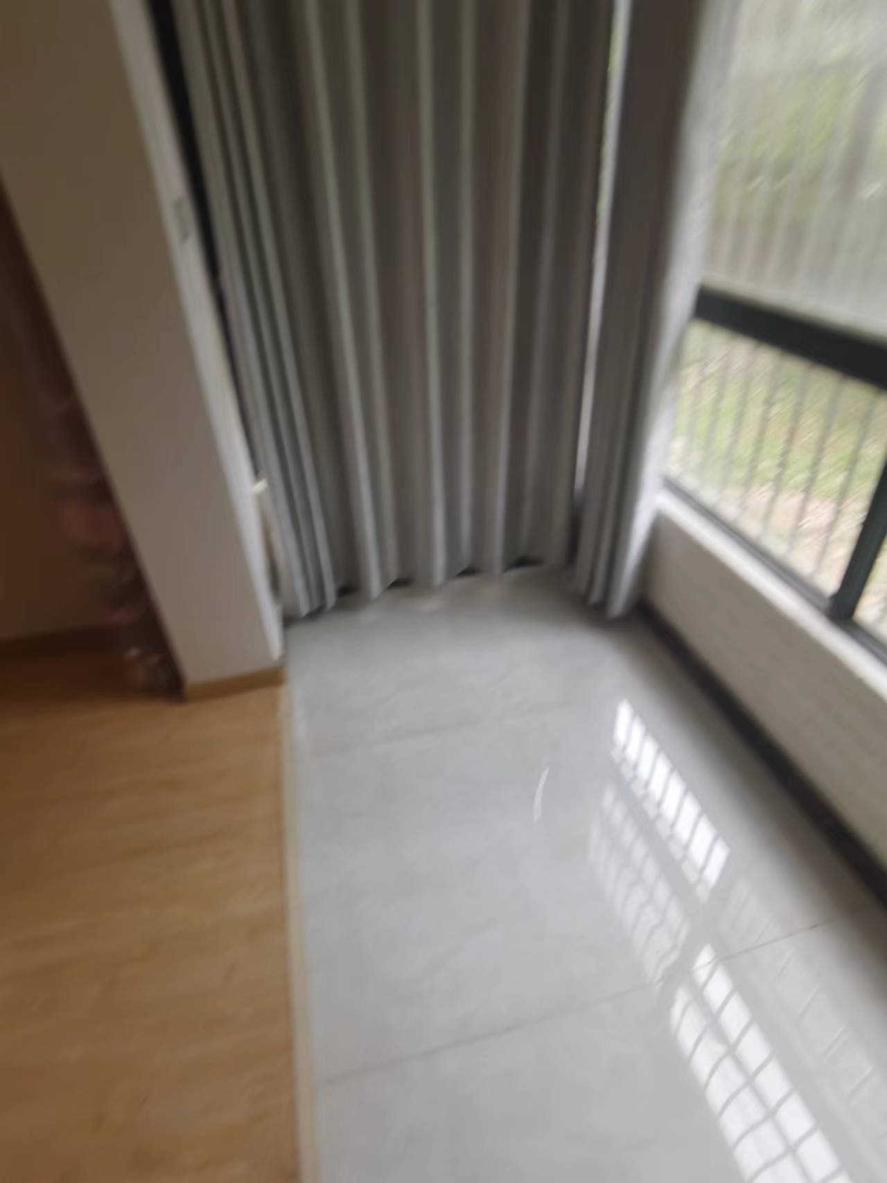 炜赋花苑 2室2厅1卫 78m&sup2;