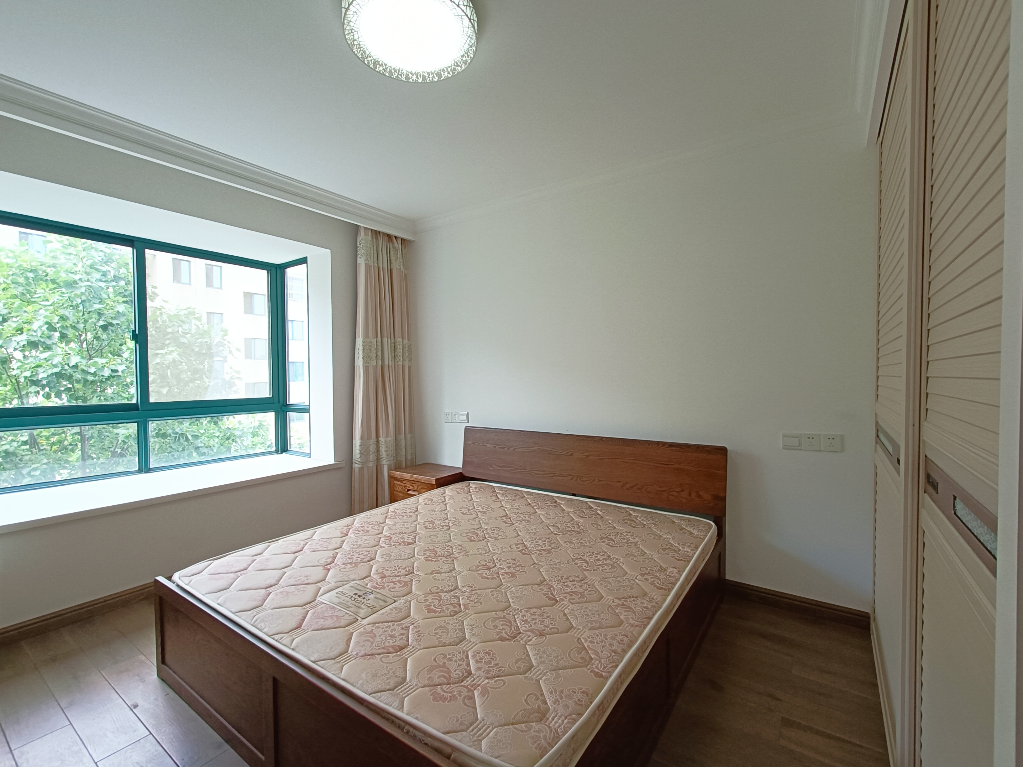 新城小区 2室2厅1卫 89.90m&sup2;