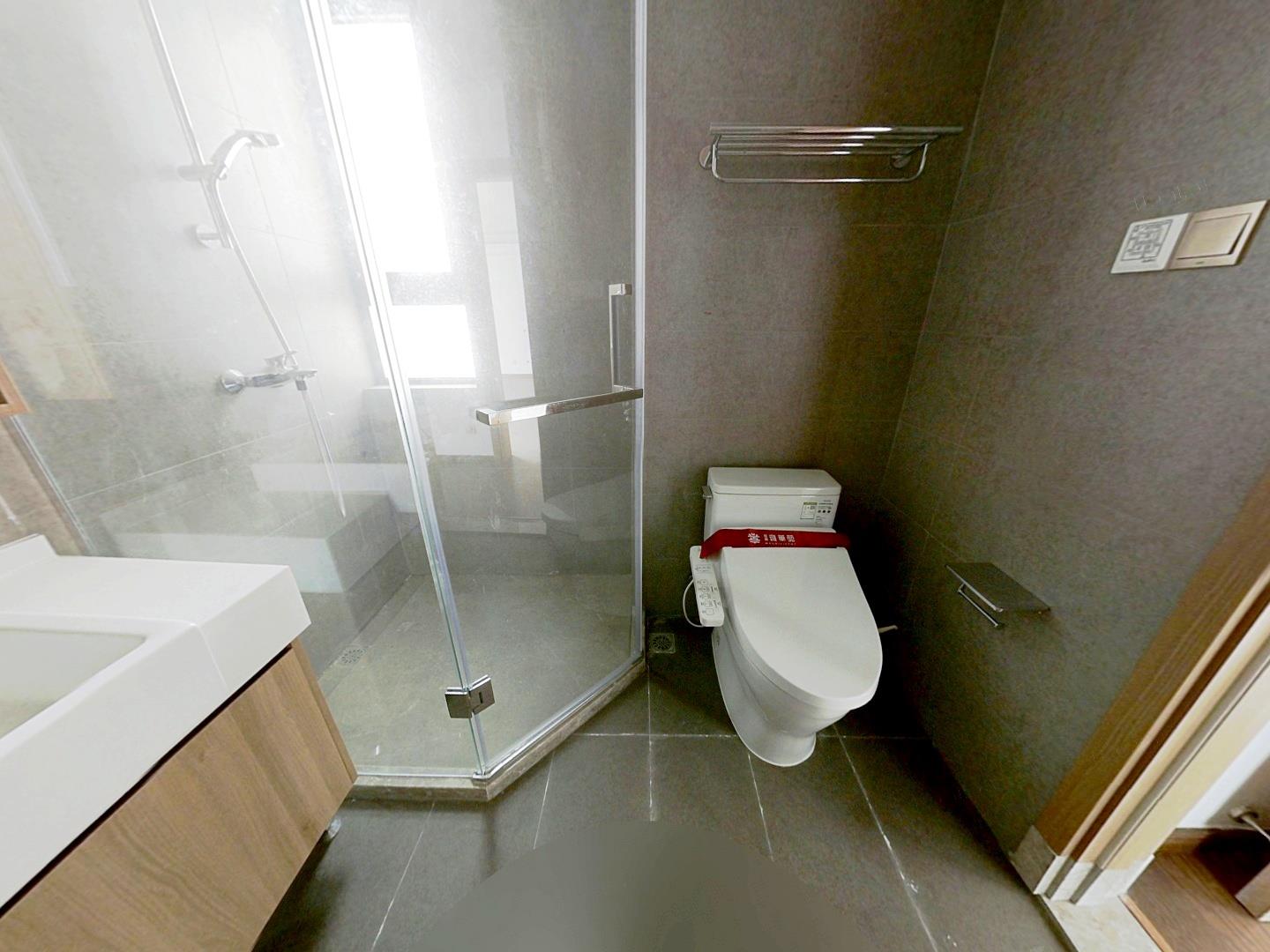 雍华府 3室2厅2卫 117m&sup2;
