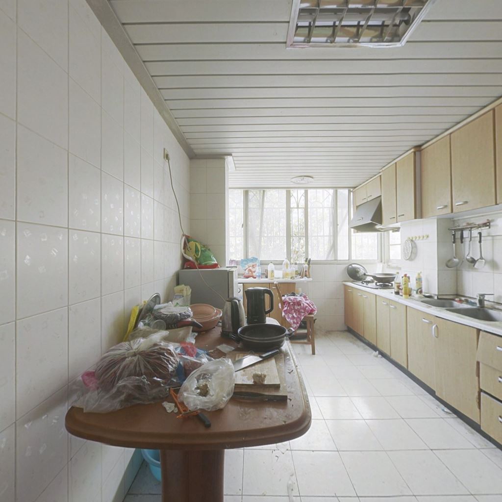 城南小苑 4室2厅2卫 148.00m&sup2;