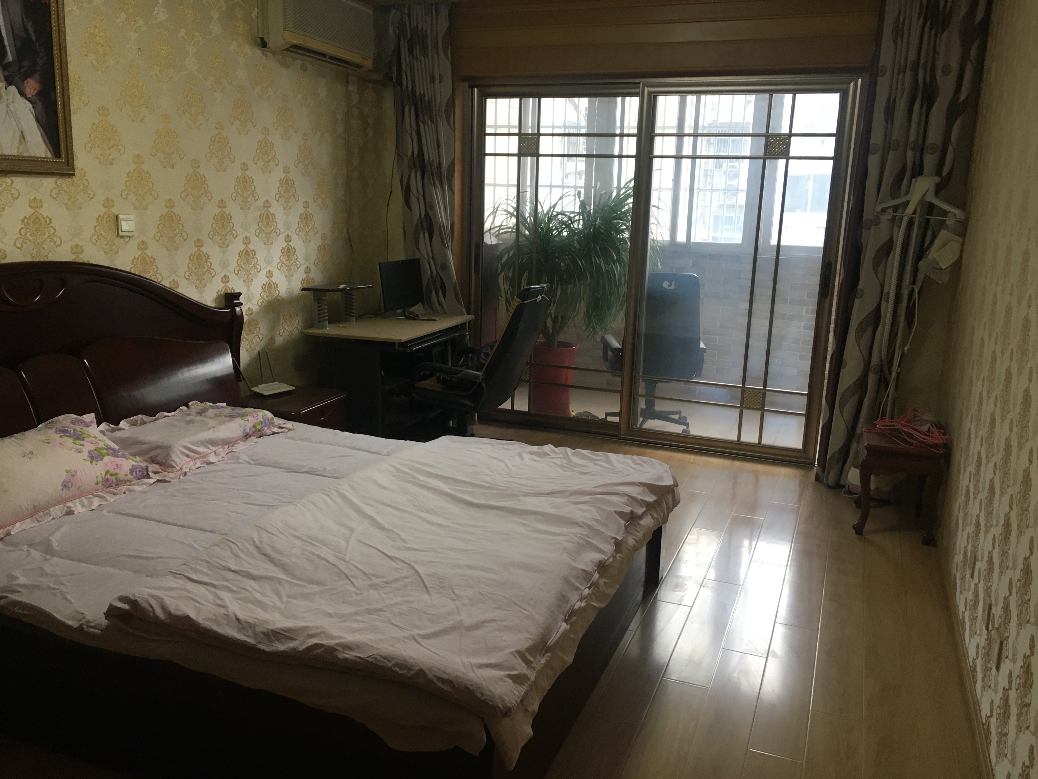 八仙花苑 3室2厅2卫 135.96m&sup2;