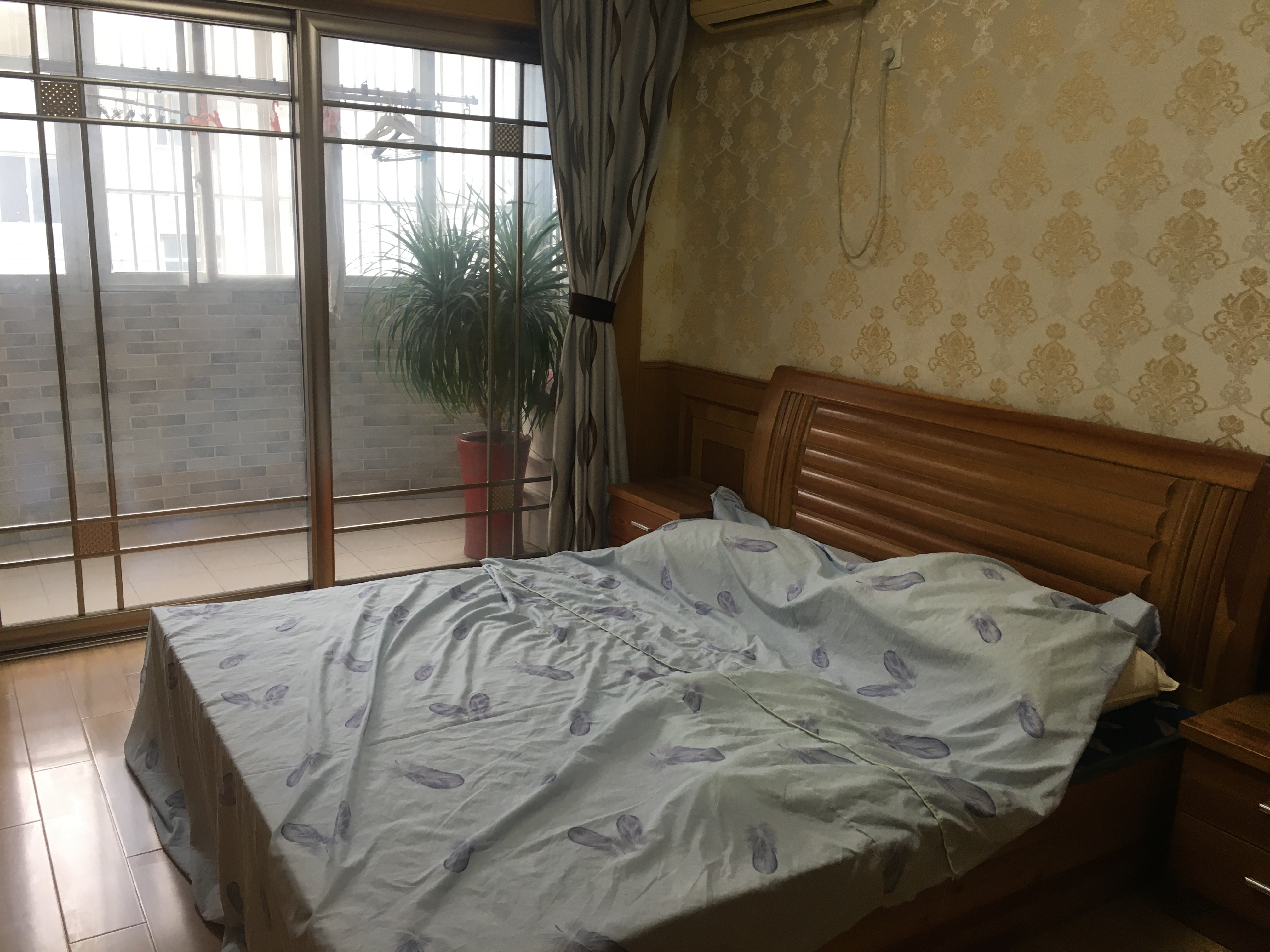 八仙花苑 3室2厅2卫 135.96m&sup2;