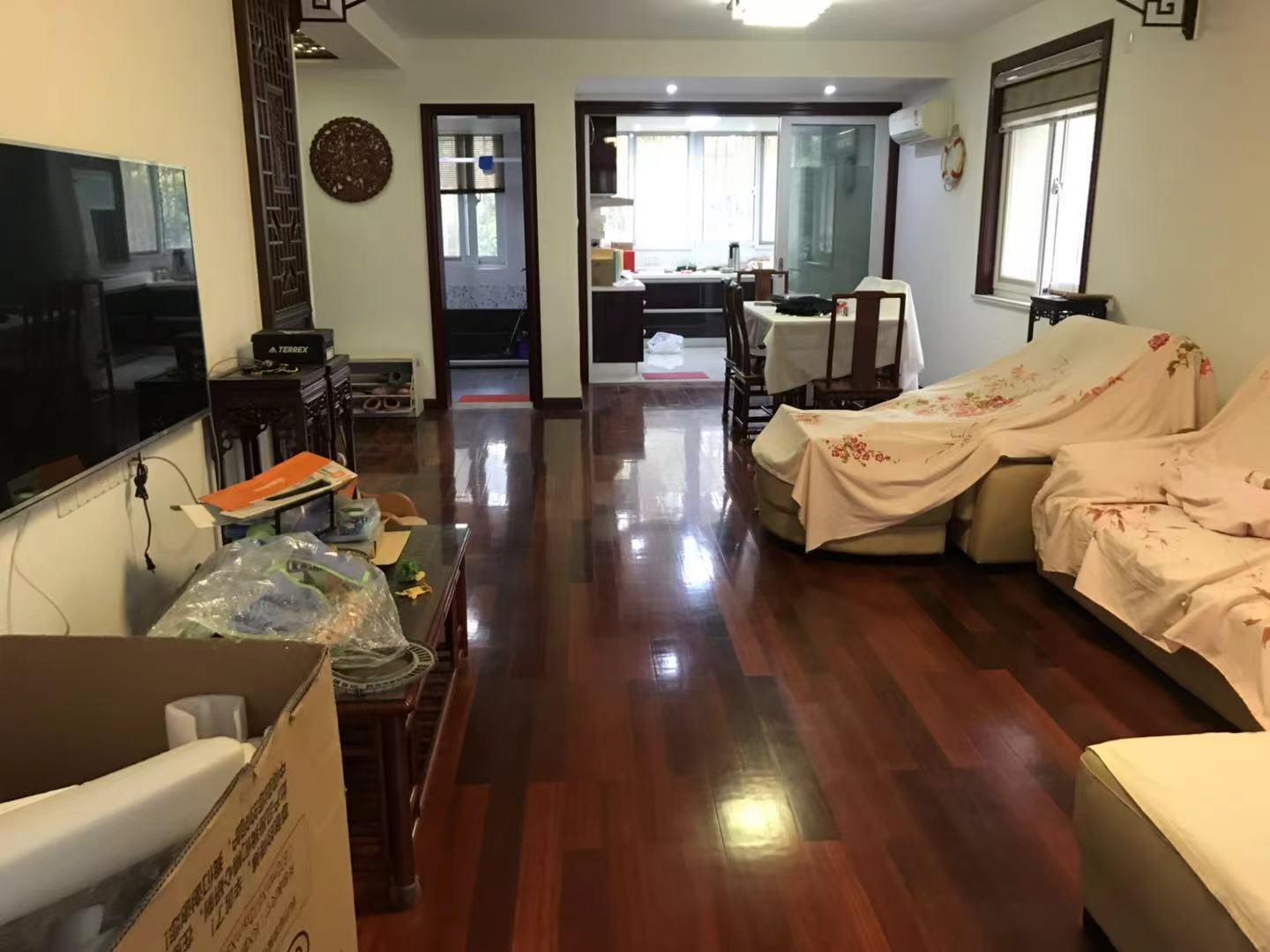 濠西园华迪小区 3室2厅2卫 133.2m&sup2;