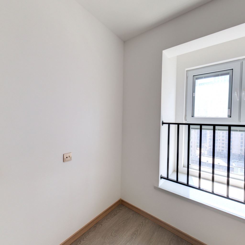 世茂九龙庭 4室2厅2卫 129m&sup2;