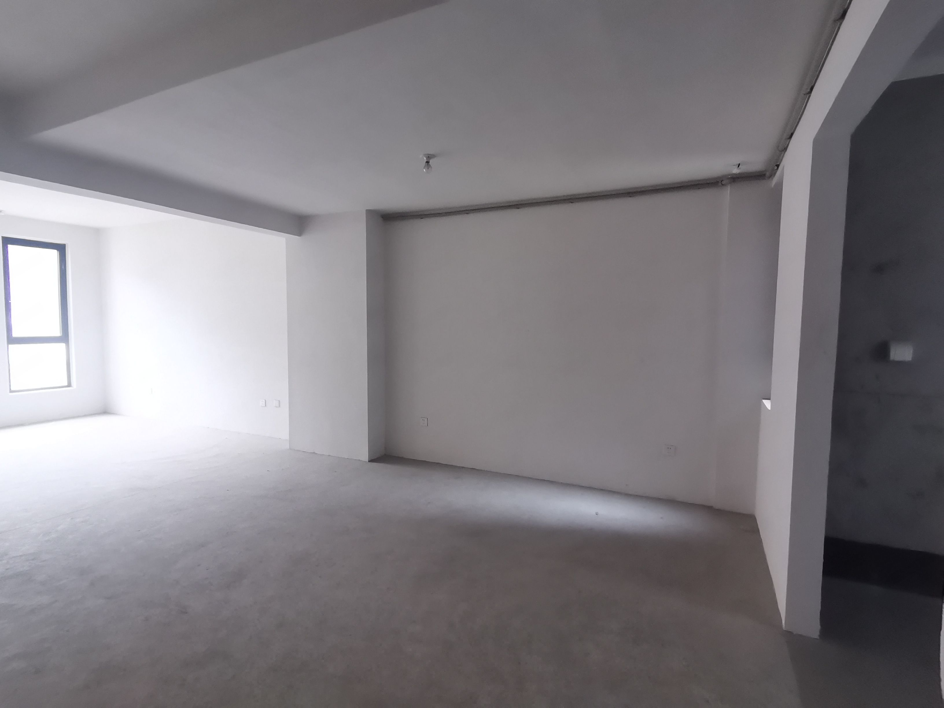 山水壹号 4室2厅4卫 245m&sup2;