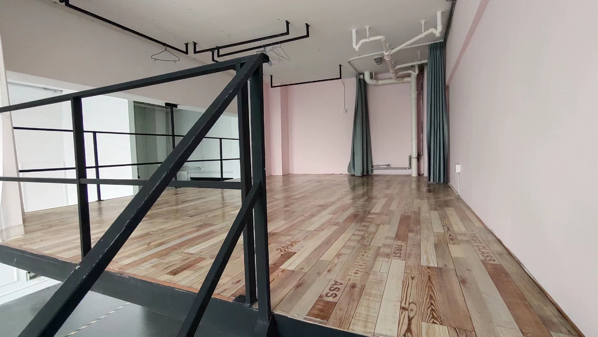 星光耀广场 1室1厅1卫 162m&sup2;