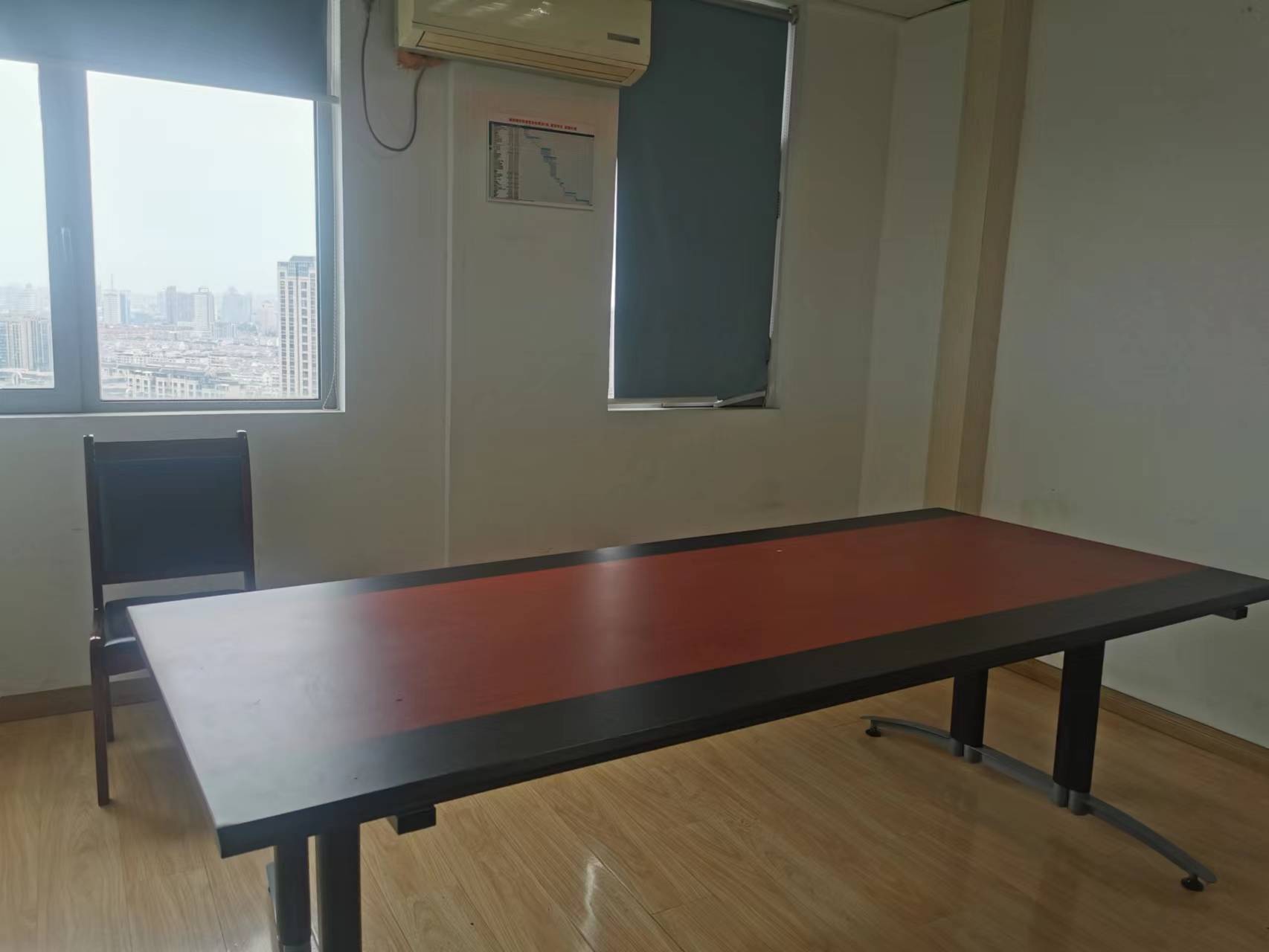 鑫乾国际广场 1室1厅1卫 159.71m&sup2;