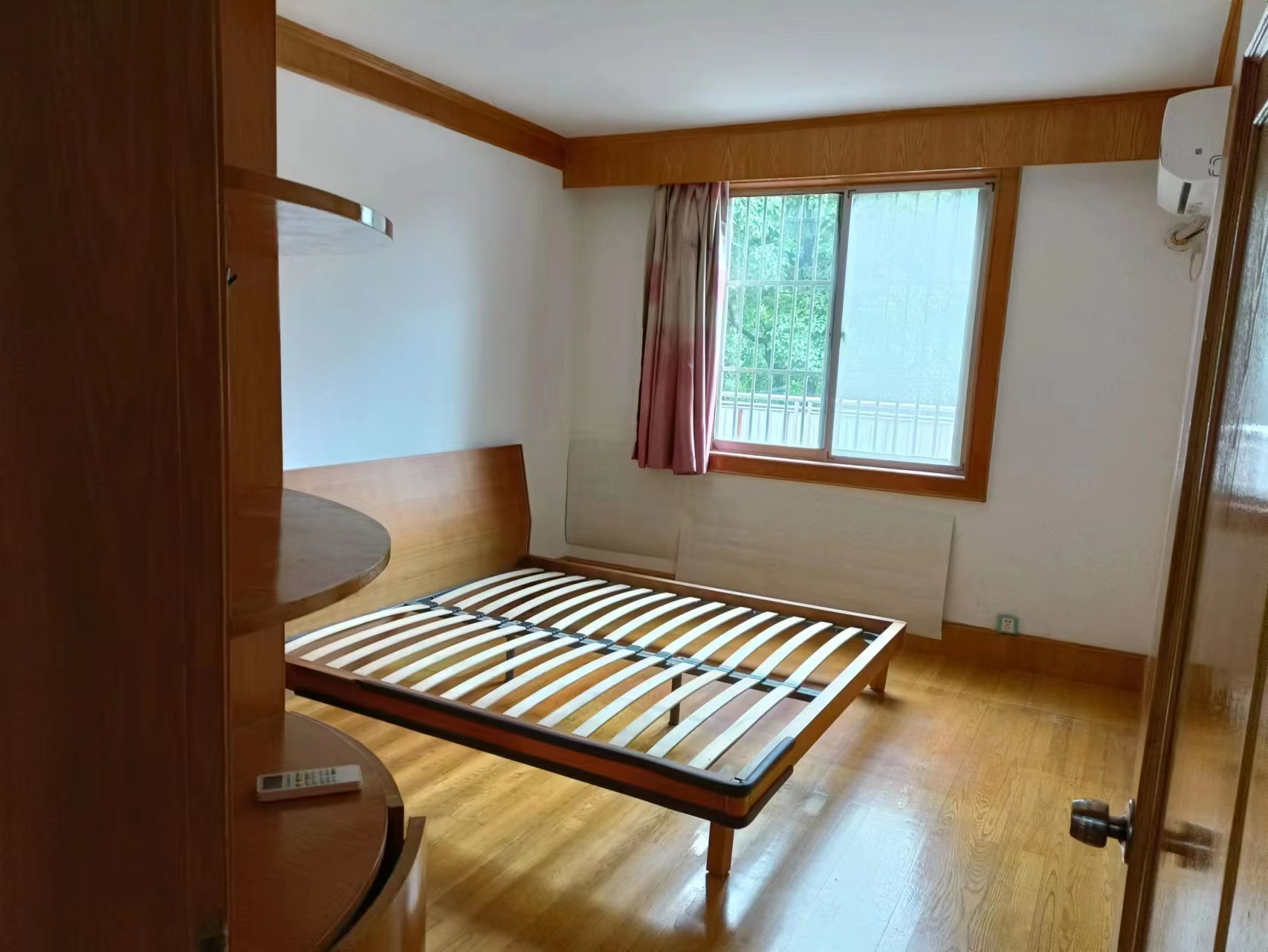 大南新村 2室1厅1卫 76m&sup2;