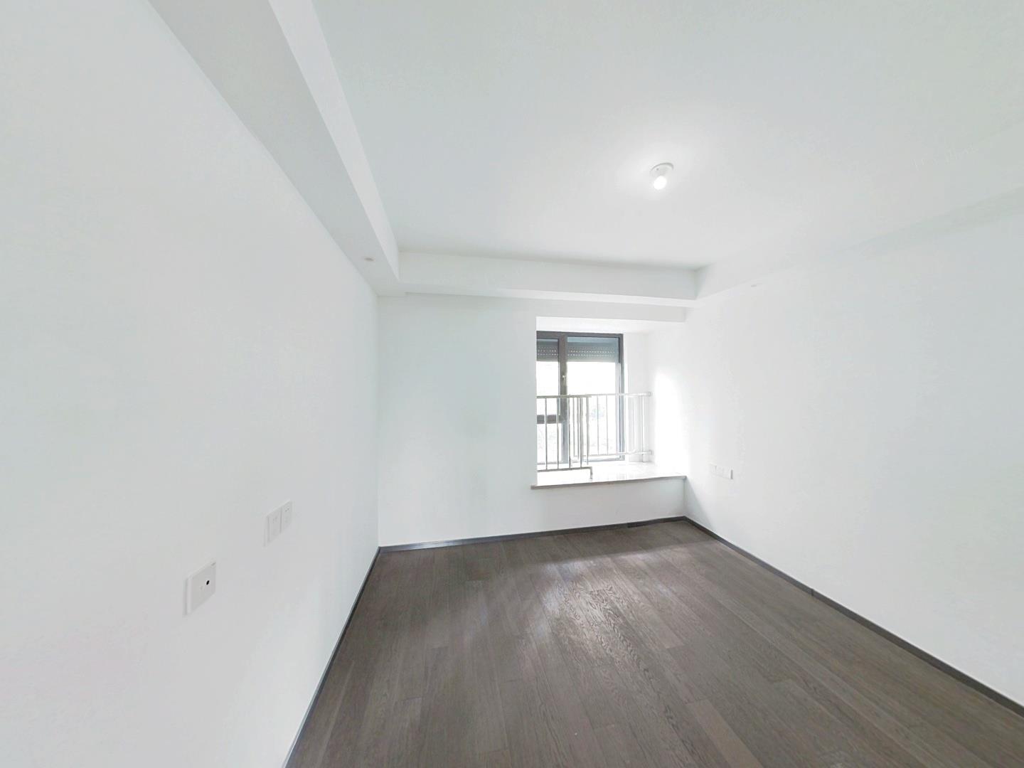 远创樾府 3室2厅2卫 118m&sup2;