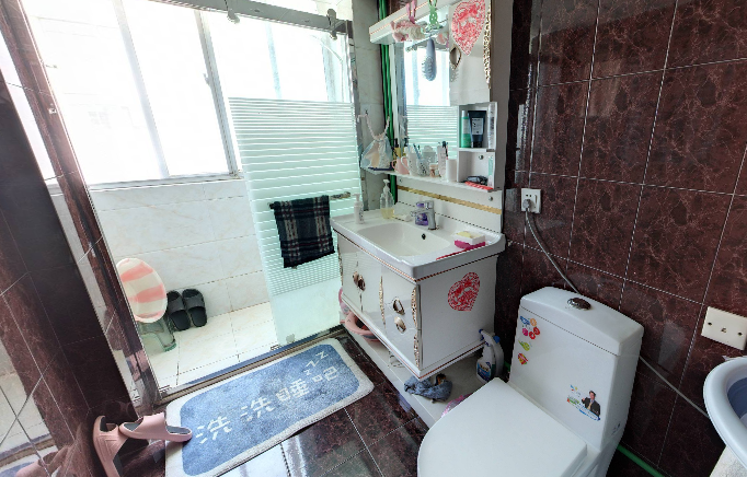 姚港路2号 3室1厅1卫 107.7m&sup2;