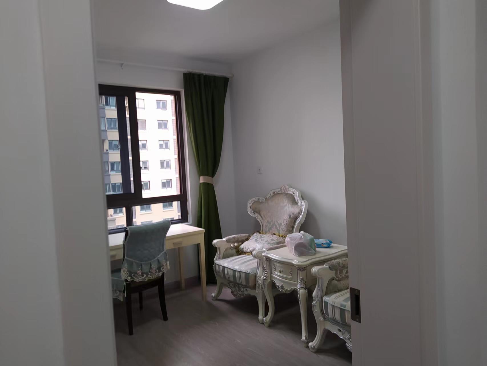 保利香槟国际 3室2厅1卫 80.00m&sup2;