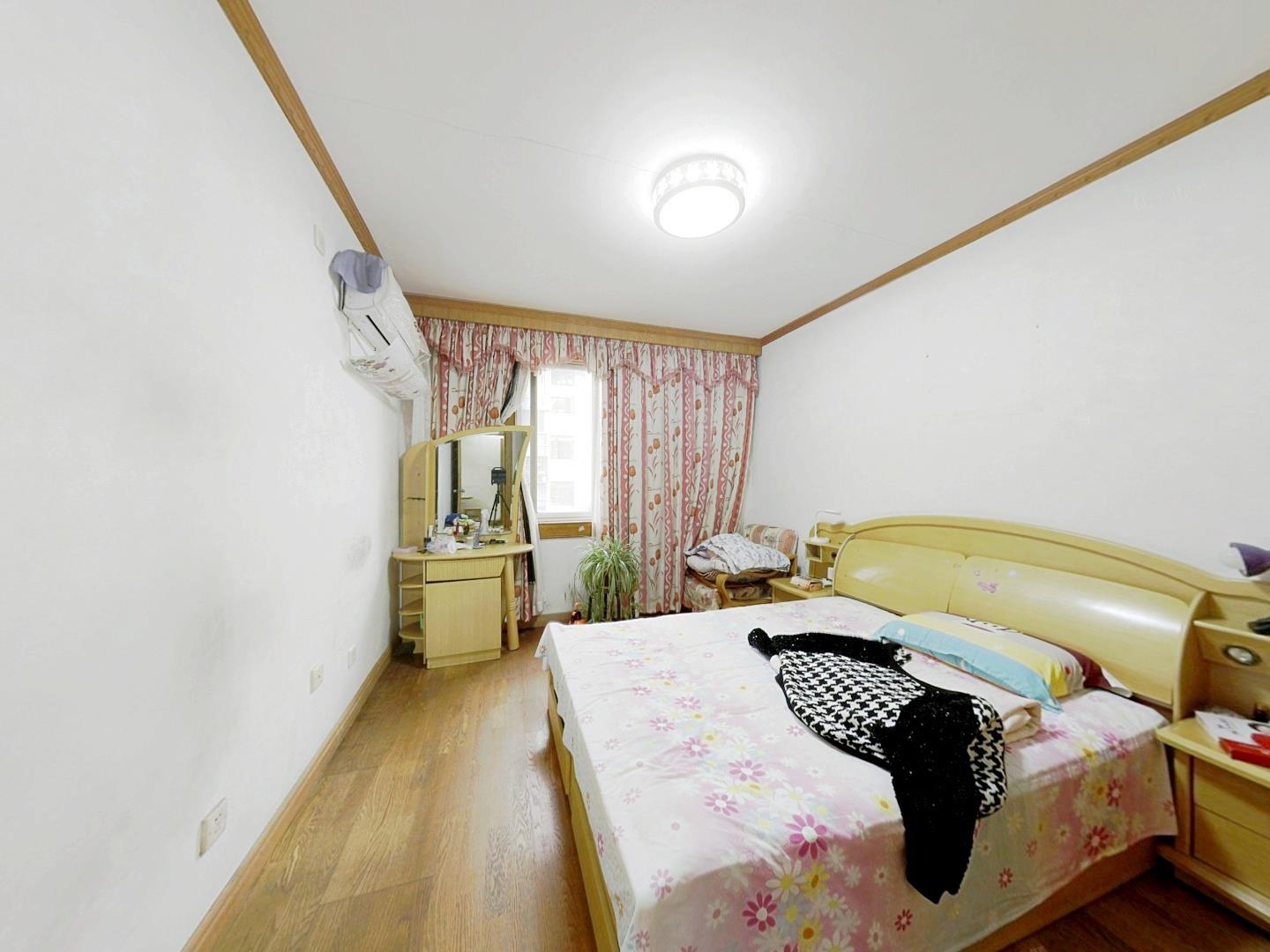 北濠桥东村 2室1厅1卫 76.15m&sup2;