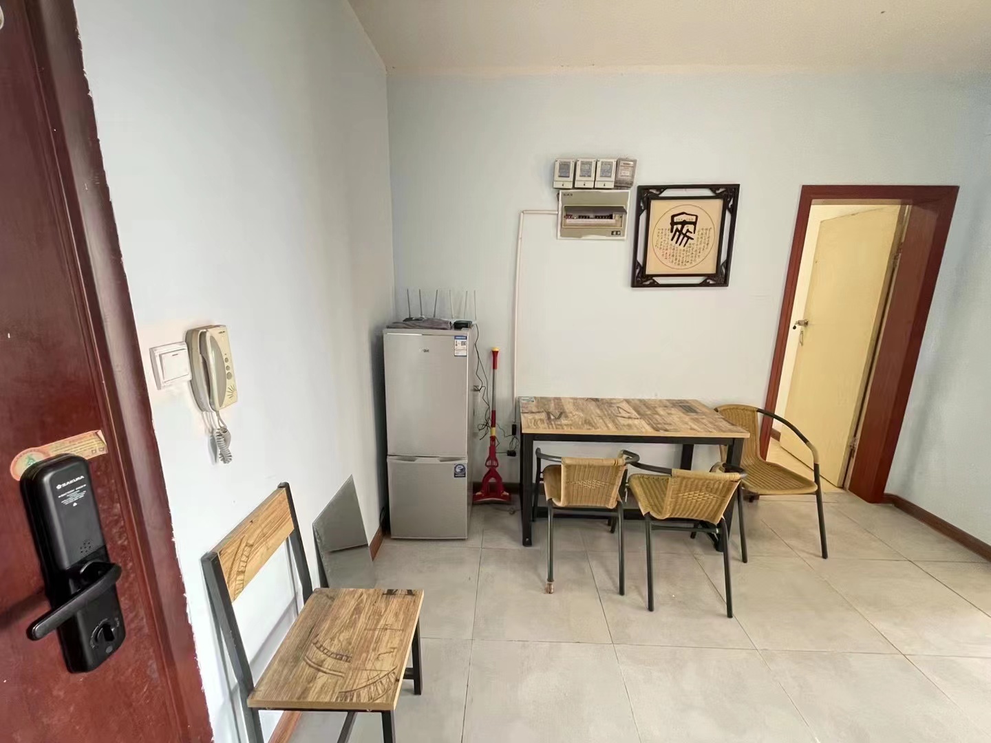 德民花苑东区 3室2厅1卫 101m&sup2;