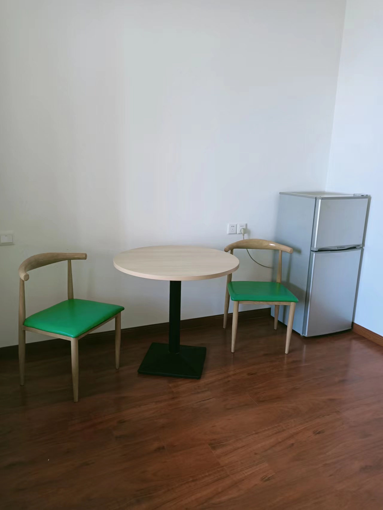 学士府 1室1厅1卫 40m&sup2;