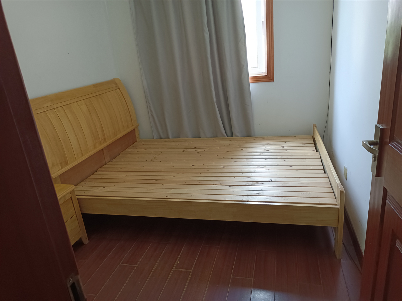 新建路新村 3室2厅1卫 109m&sup2;
