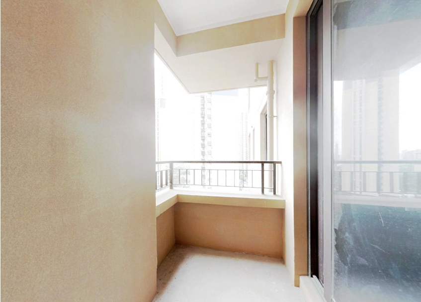 高迪晶城 4室2厅1卫 159m&sup2;