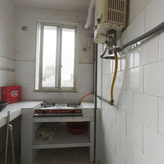 板桥东村 2室1厅1卫 60m&sup2;
