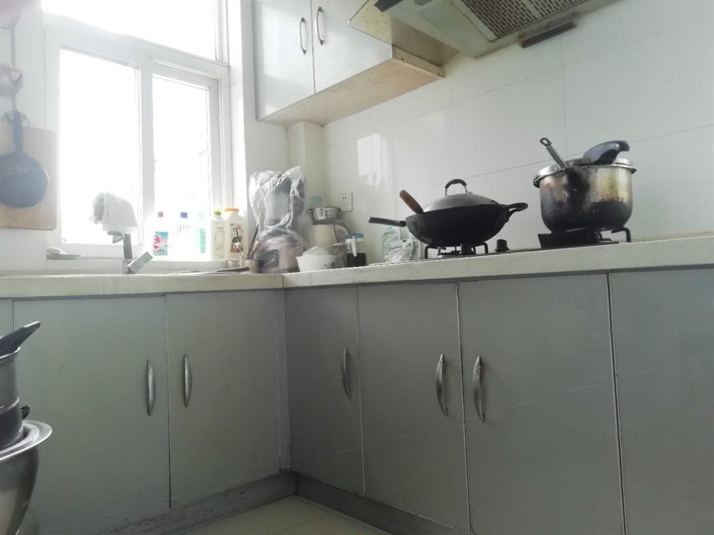 南川园新村 3室1厅1卫 85m&sup2;