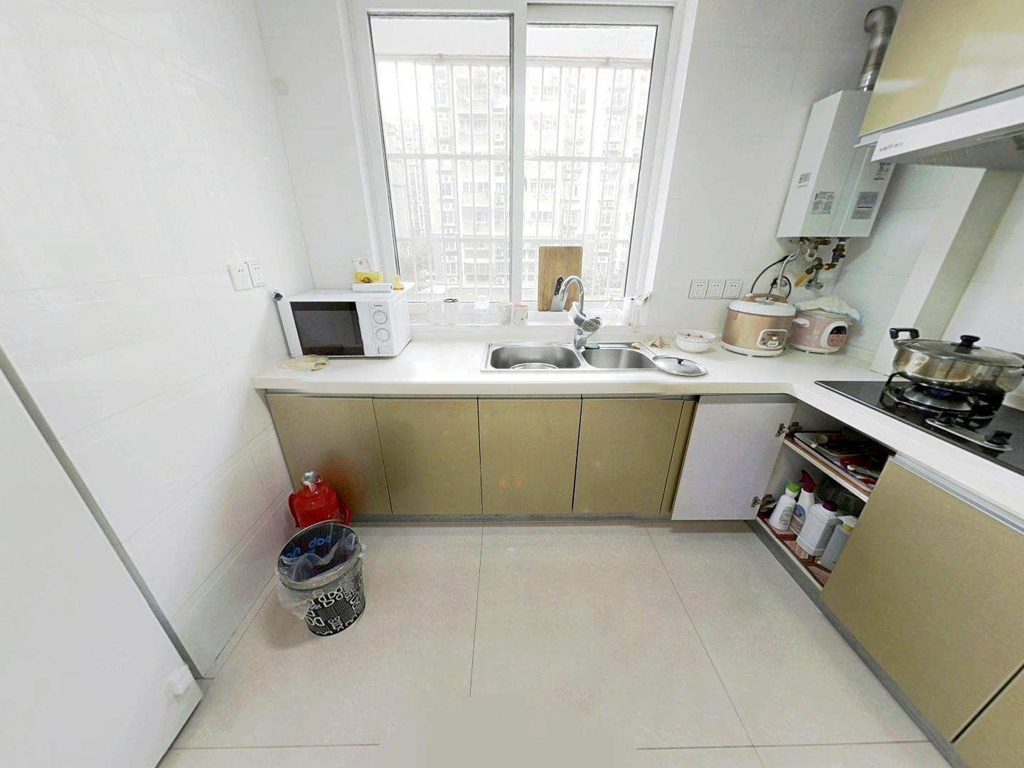 外滩北苑 3室2厅1卫 138.50m&sup2;