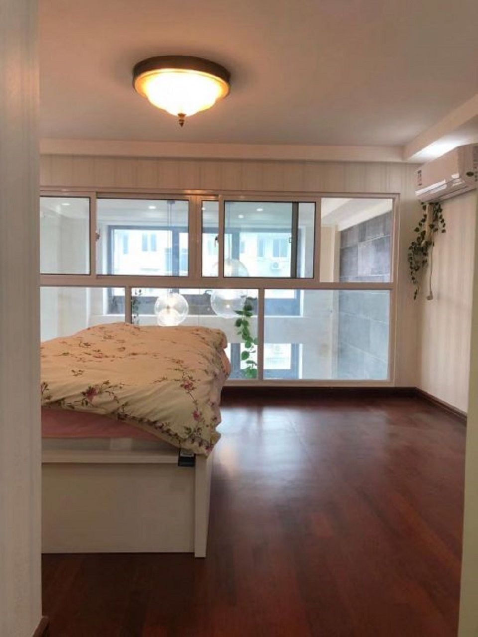 金公馆 2室1厅1卫 106m&sup2;