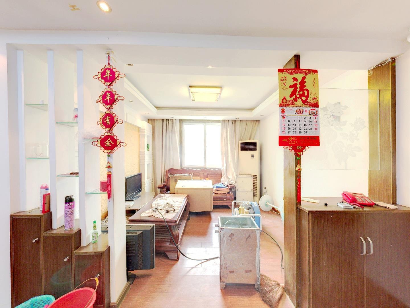 怡园北村北区 3室2厅1卫 130m²