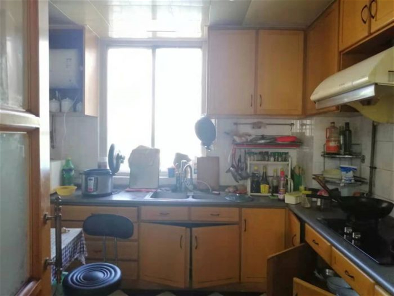 文峰路17号 2室1厅1卫 82m&sup2;