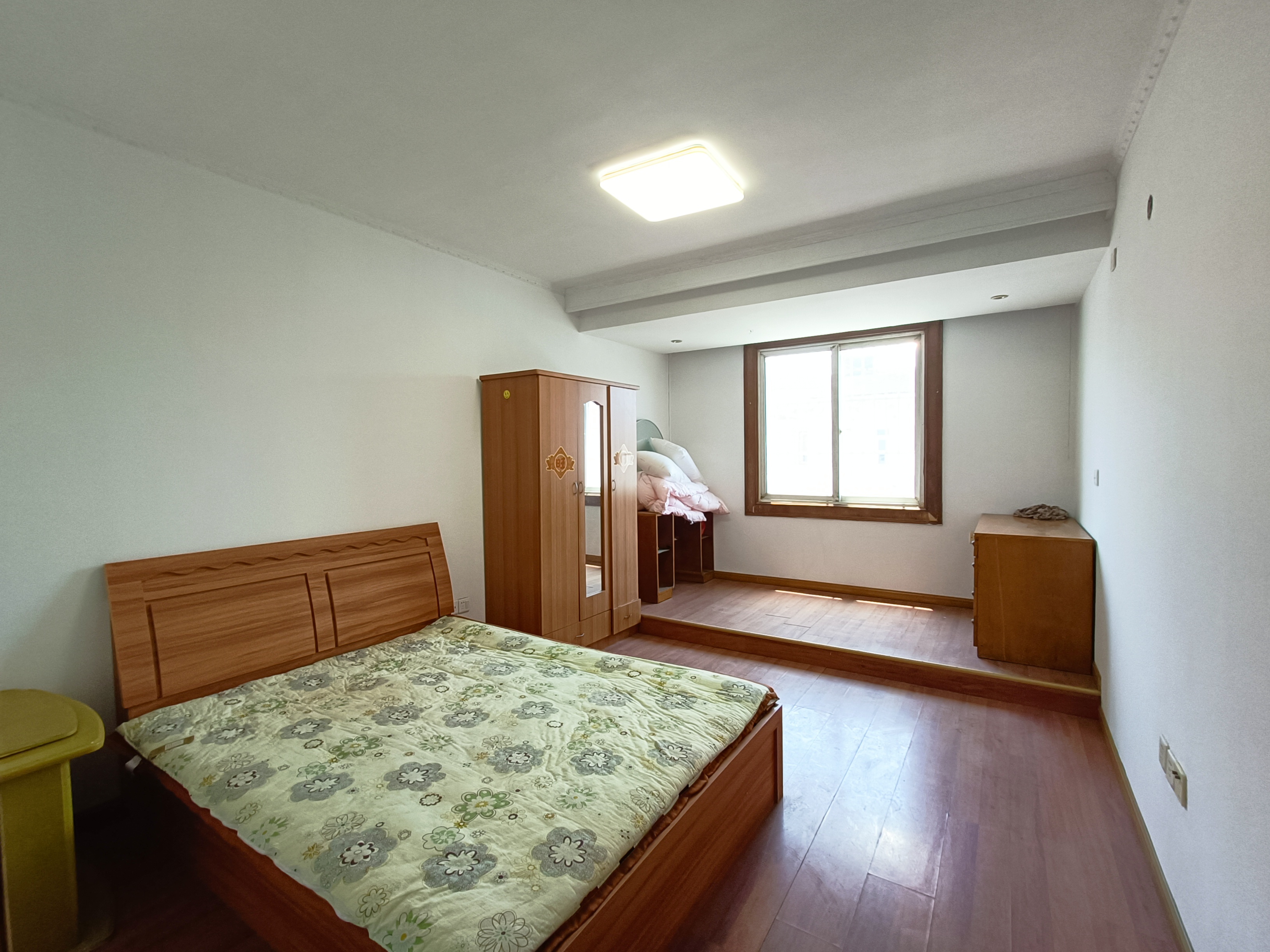 南川园新村 2室1厅1卫 59m&sup2;