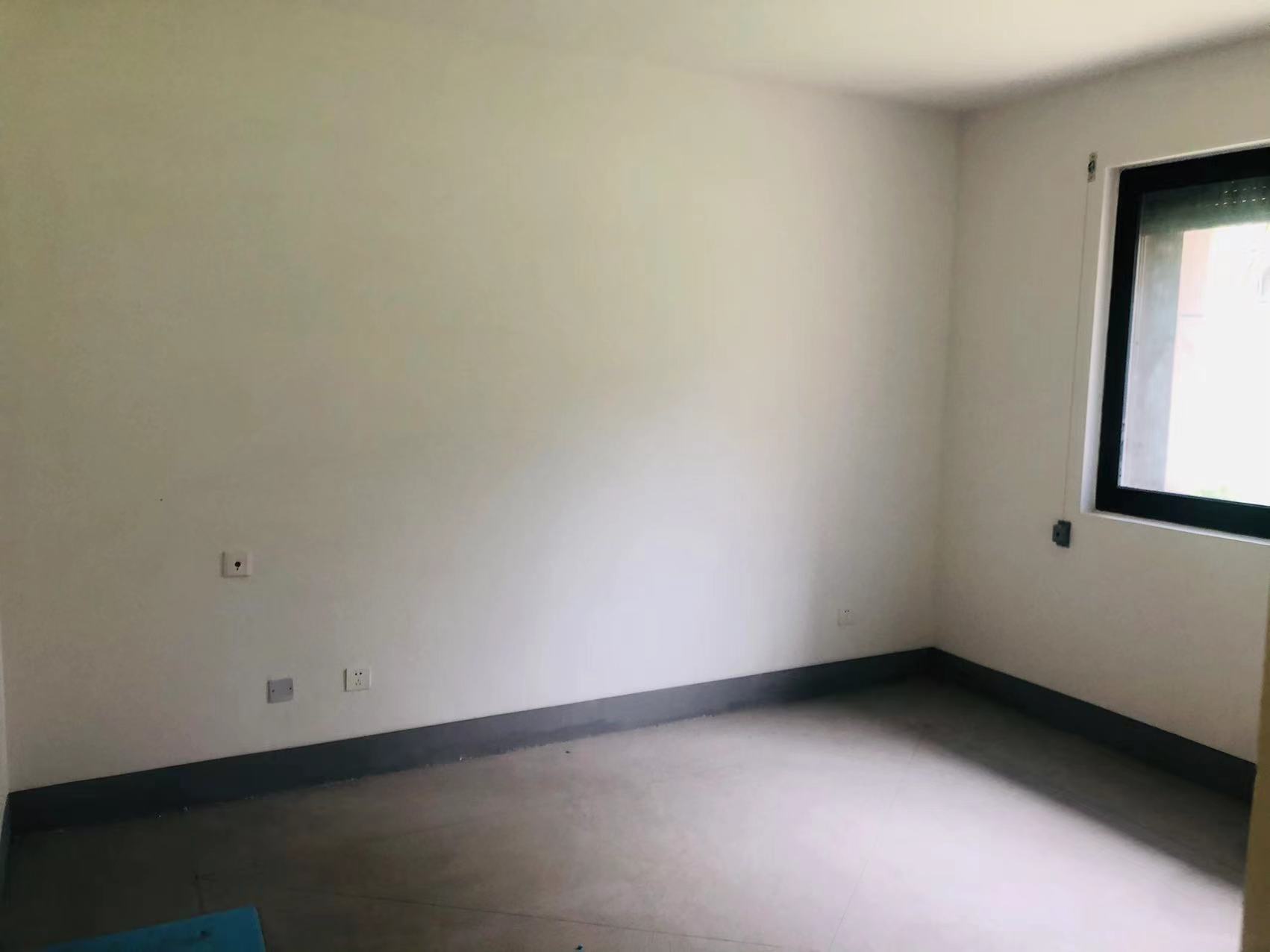 园林佳苑 3室2厅1卫 115m&sup2;
