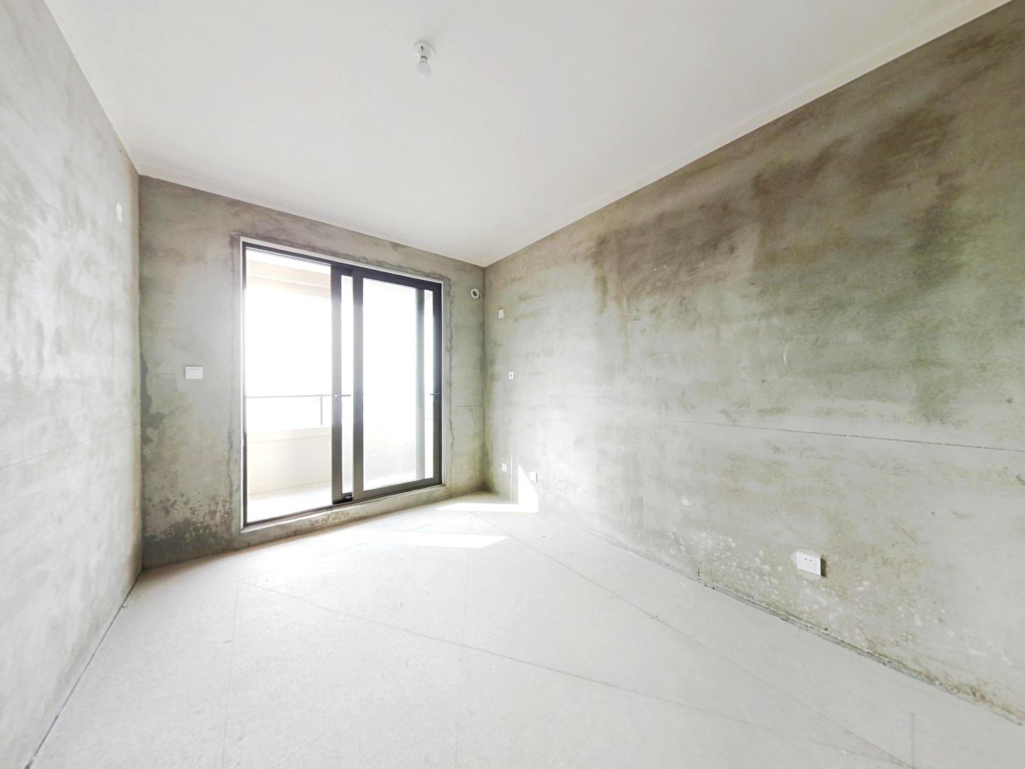 保利香槟国际 4室2厅2卫 155m&sup2;