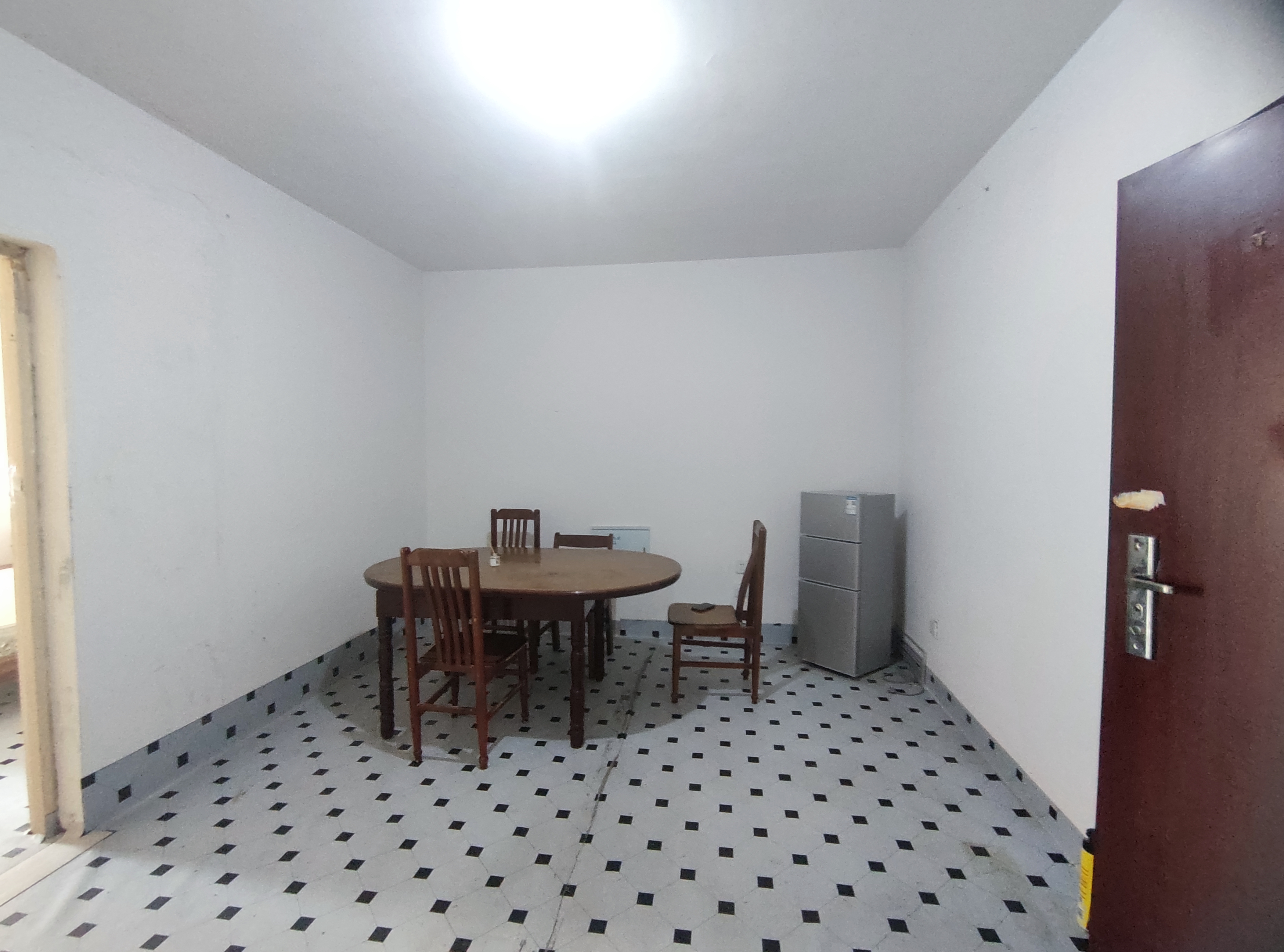 学士府 2室1厅1卫 72m&sup2;