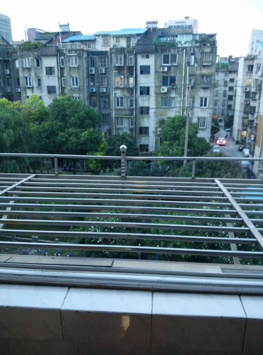新建路新村 3室1厅1卫 80m&sup2;