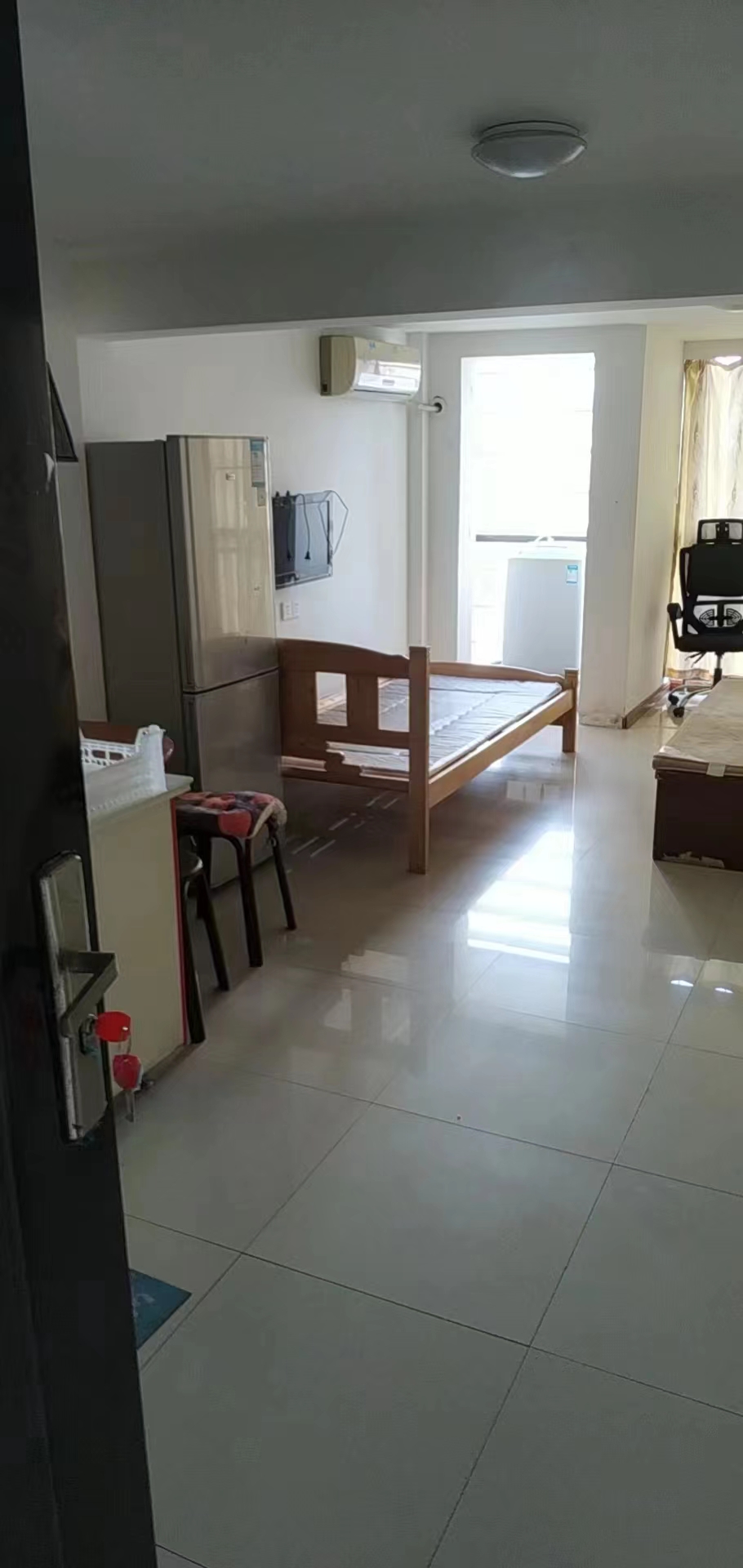 学苑大厦 1室1厅1卫 60m&sup2;