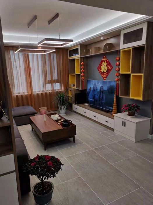 盛和花半里 4室1厅2卫 142m&sup2;