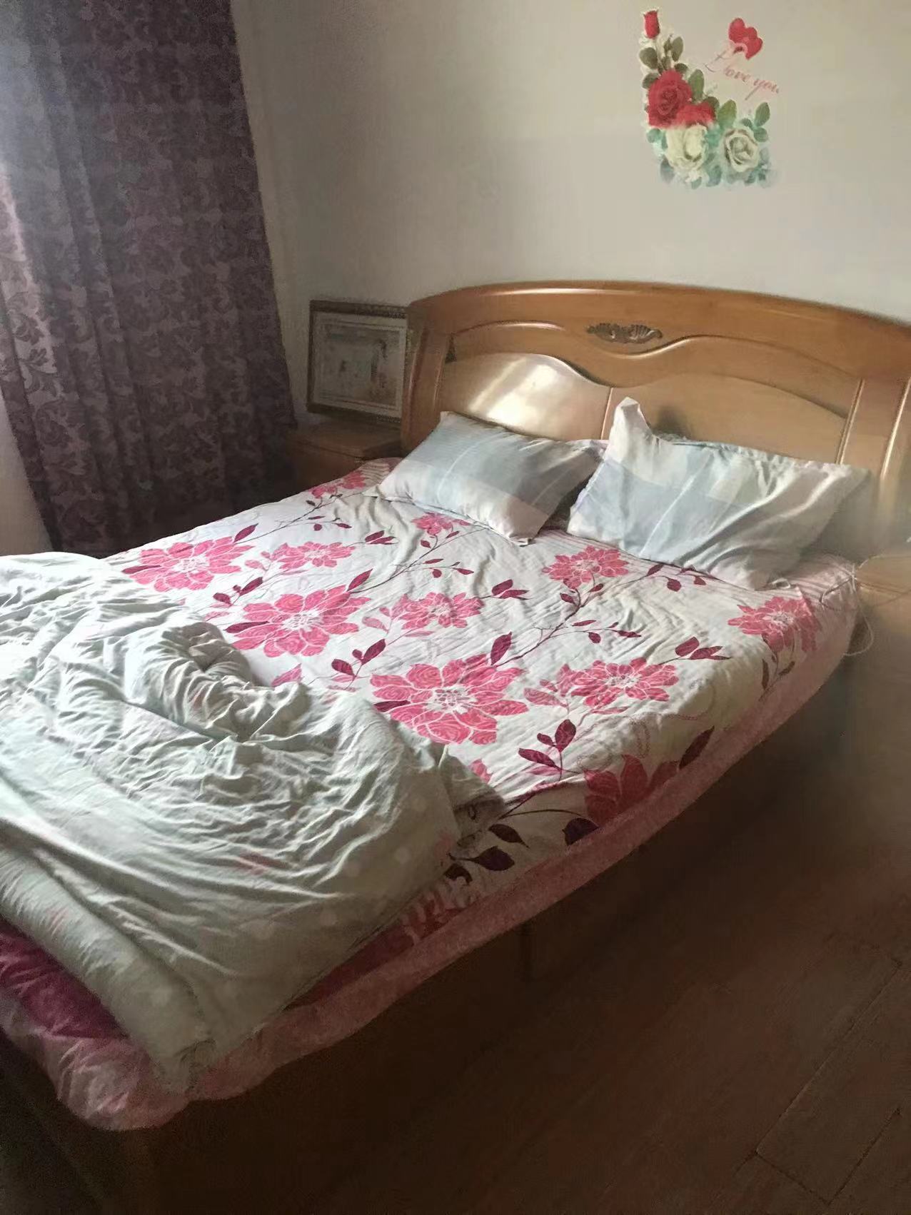 虹桥新村(朝霞路) 2室1厅1卫 62m&sup2;
