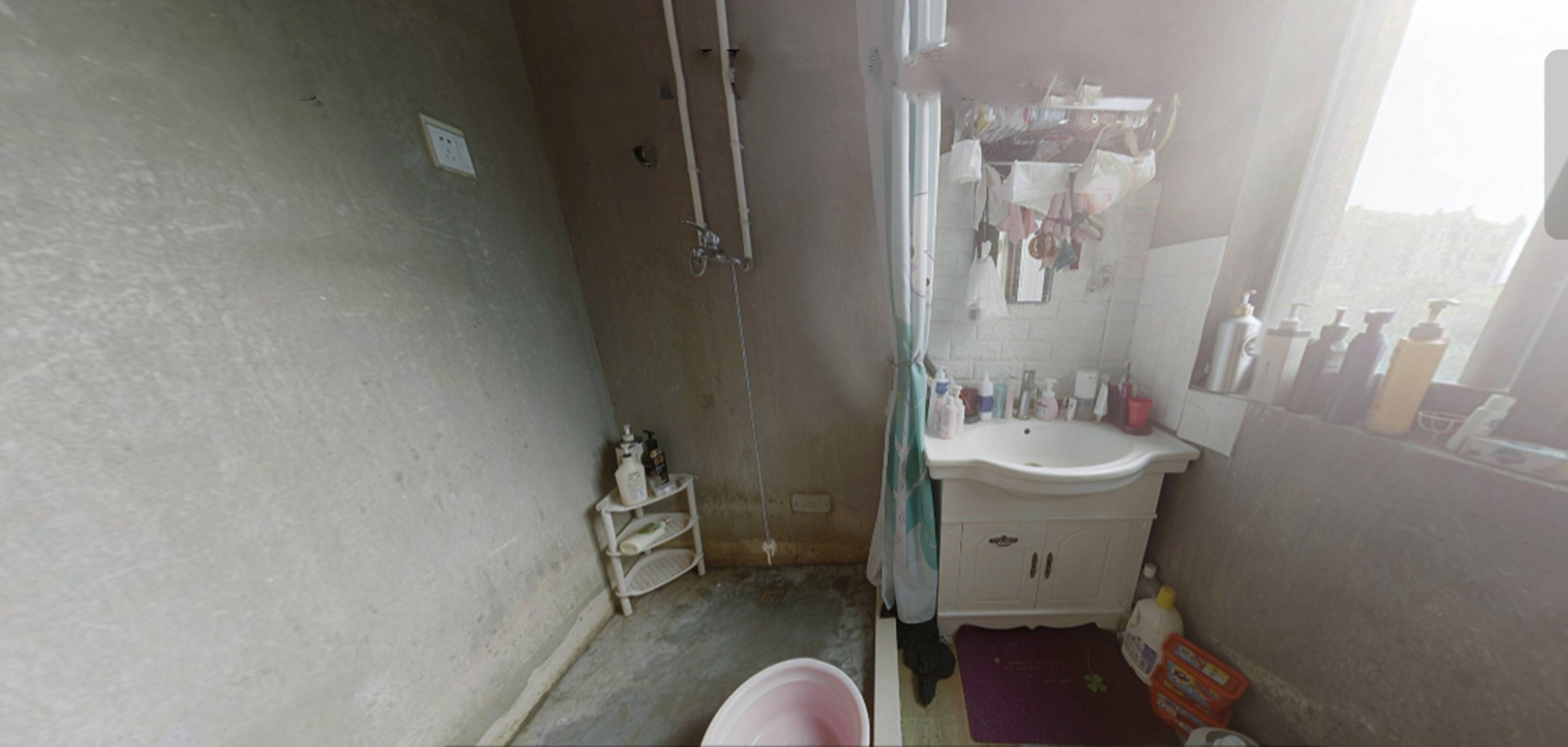 山景水岸 3室2厅2卫 142.4m&sup2;