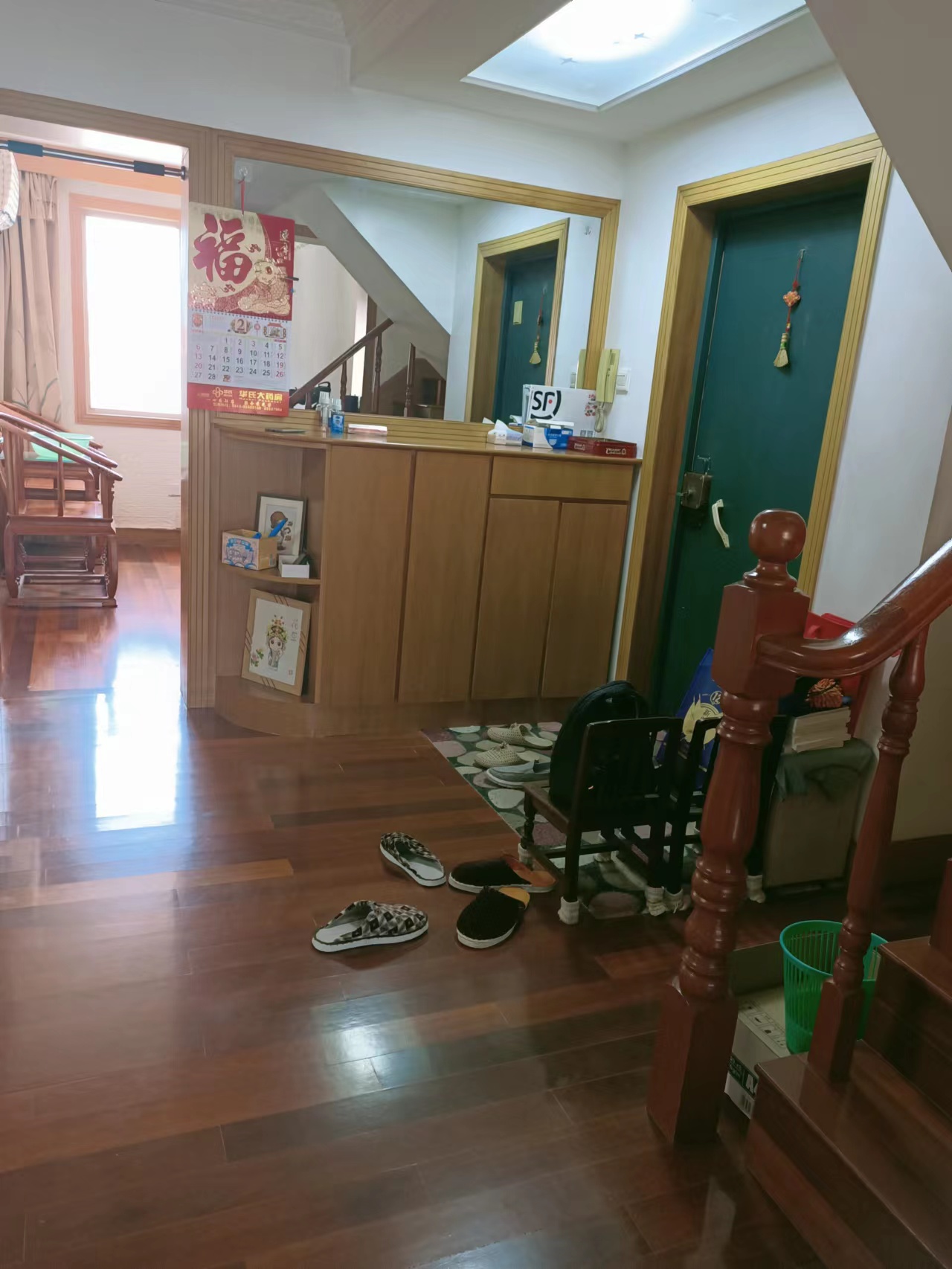 阳光花园 5室3厅2卫 100.05m&sup2;