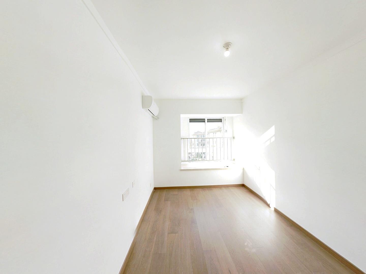 雨润星雨华府南区 3室2厅1卫 97m&sup2;