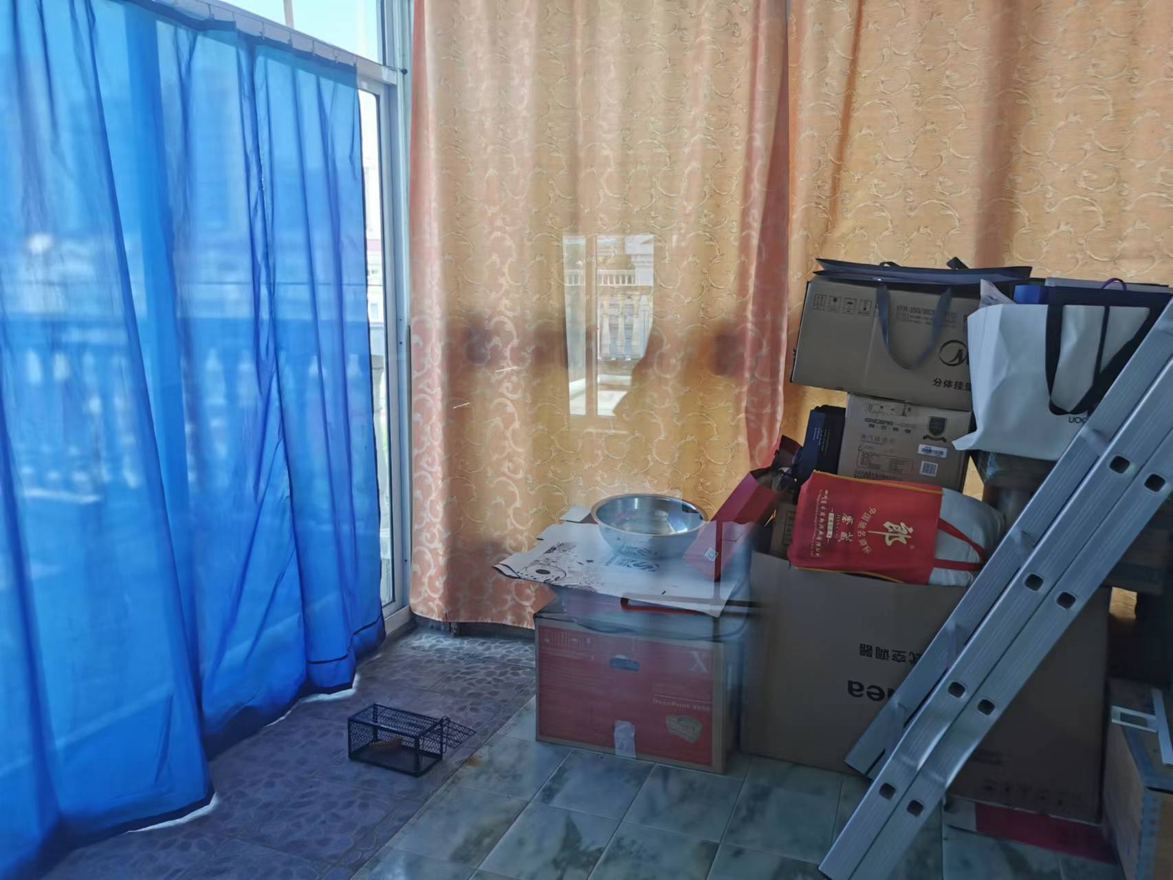 城南小苑 4室3厅2卫 122.23m&sup2;
