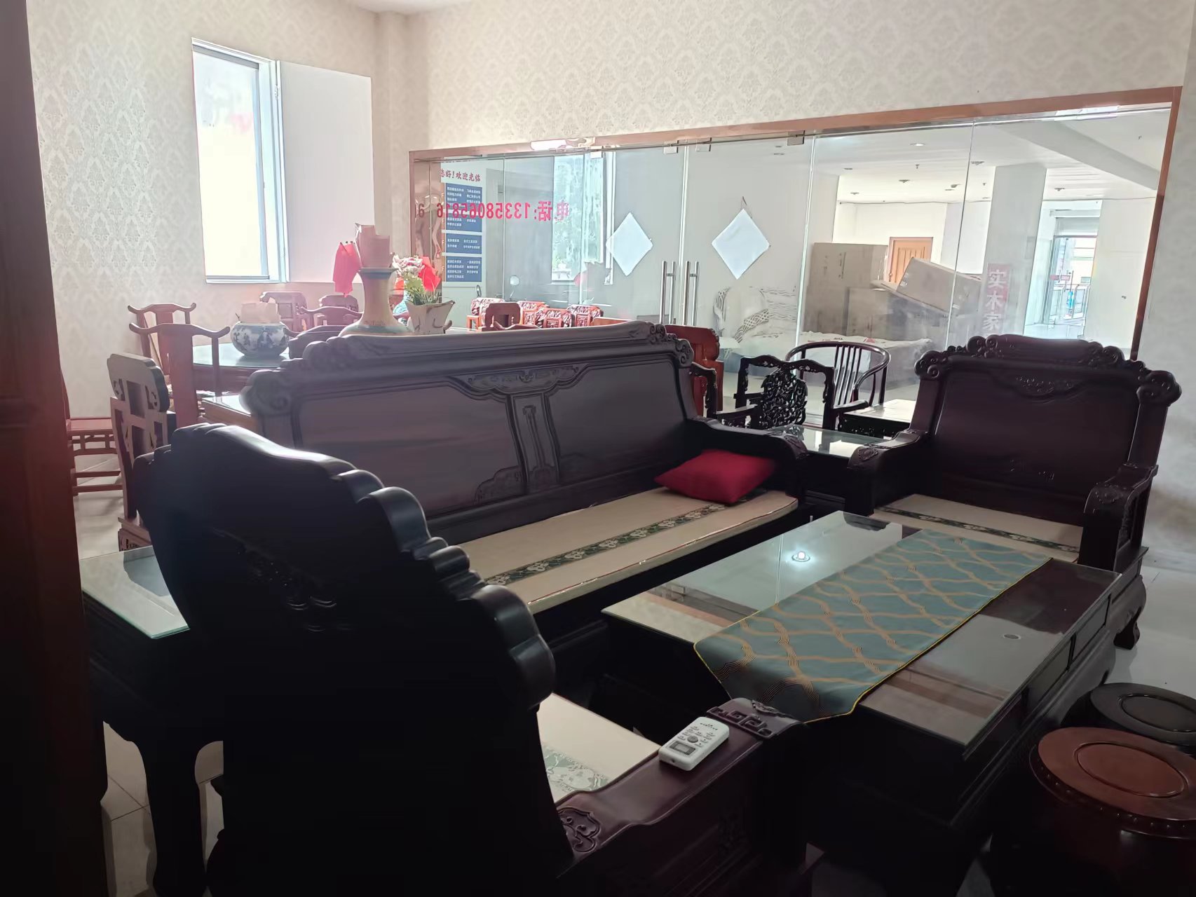 鸿运大厦 2室0厅0卫 106m²