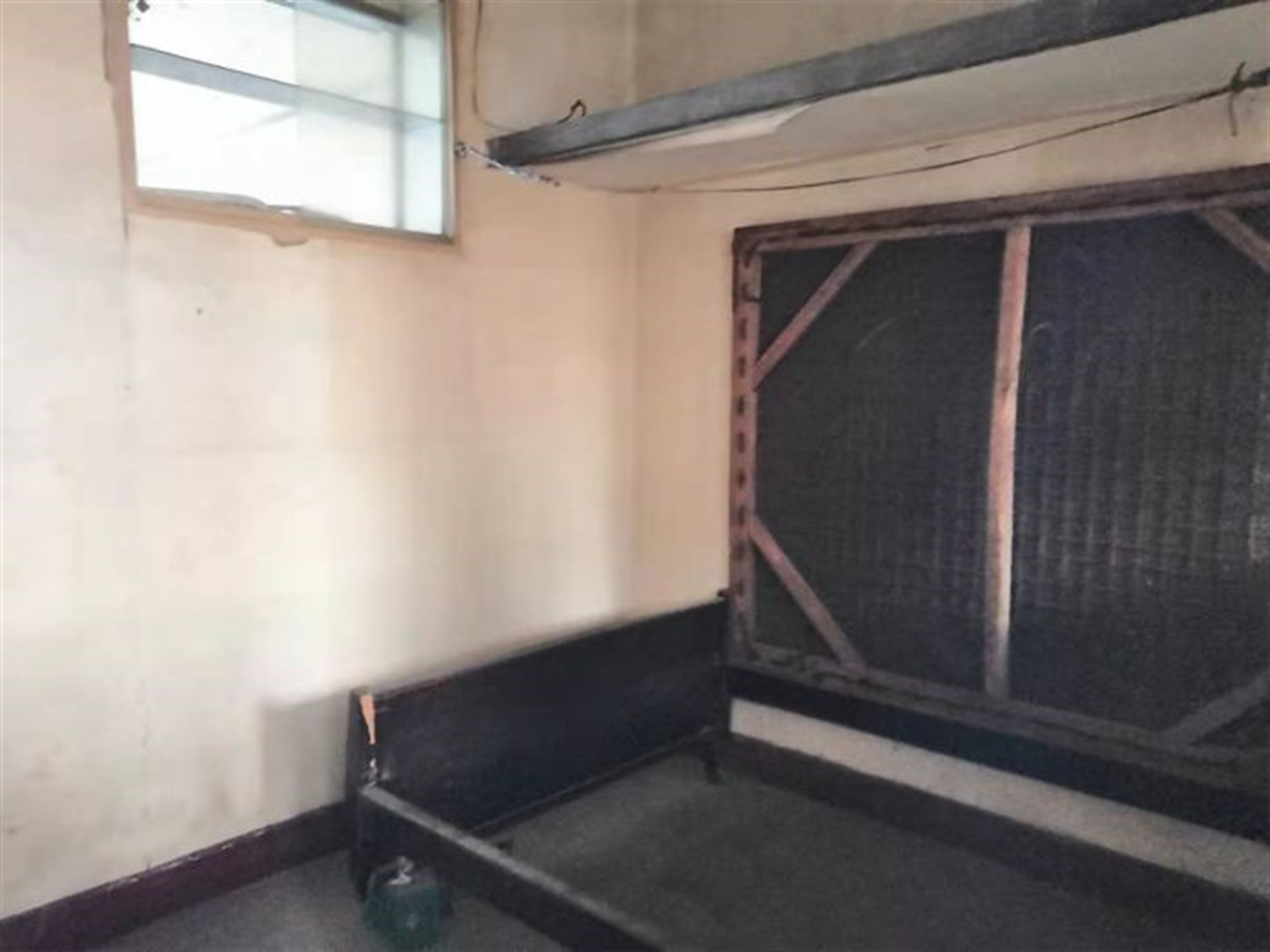 解放新村 1室1厅1卫 47m&sup2;