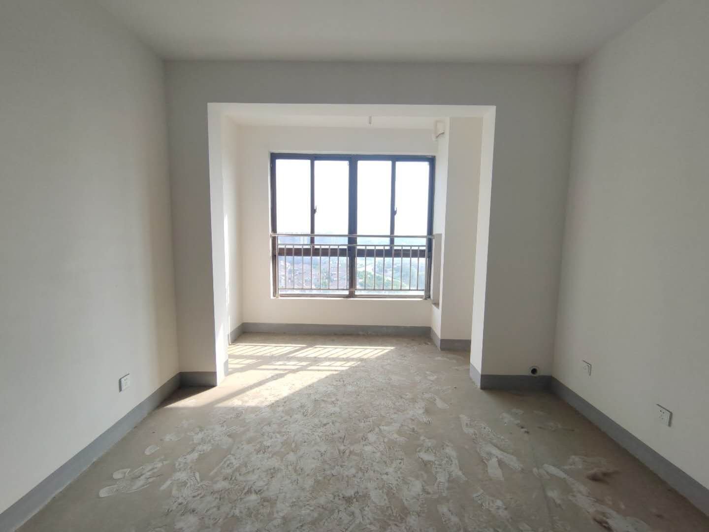 山景水岸 3室1厅1卫 91m&sup2;