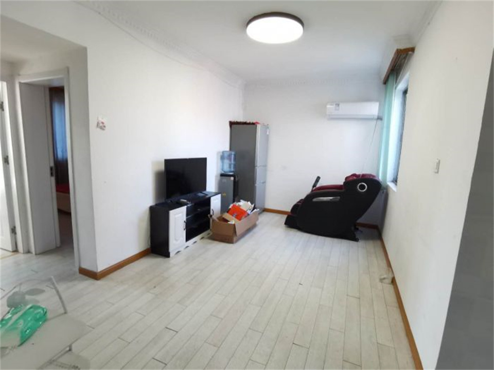 南川园新村 3室2厅2卫 75.00m&sup2;